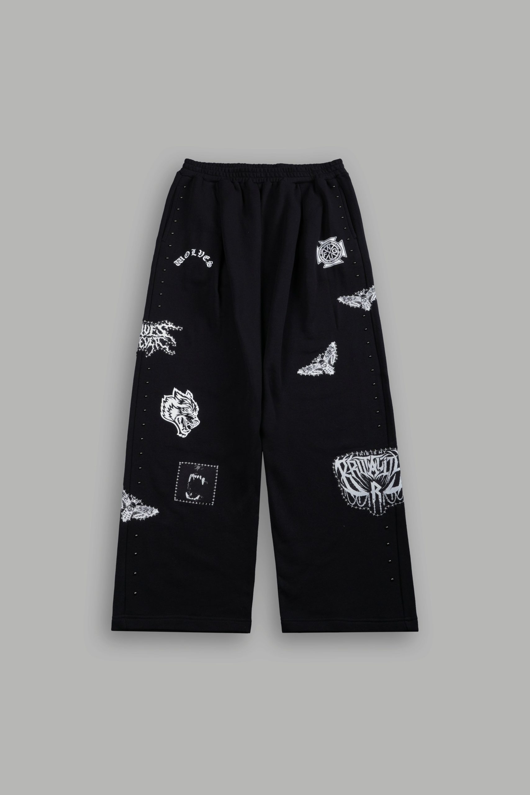 Give it Your All Yara Pleated Sweat Pants in Black - Image 7