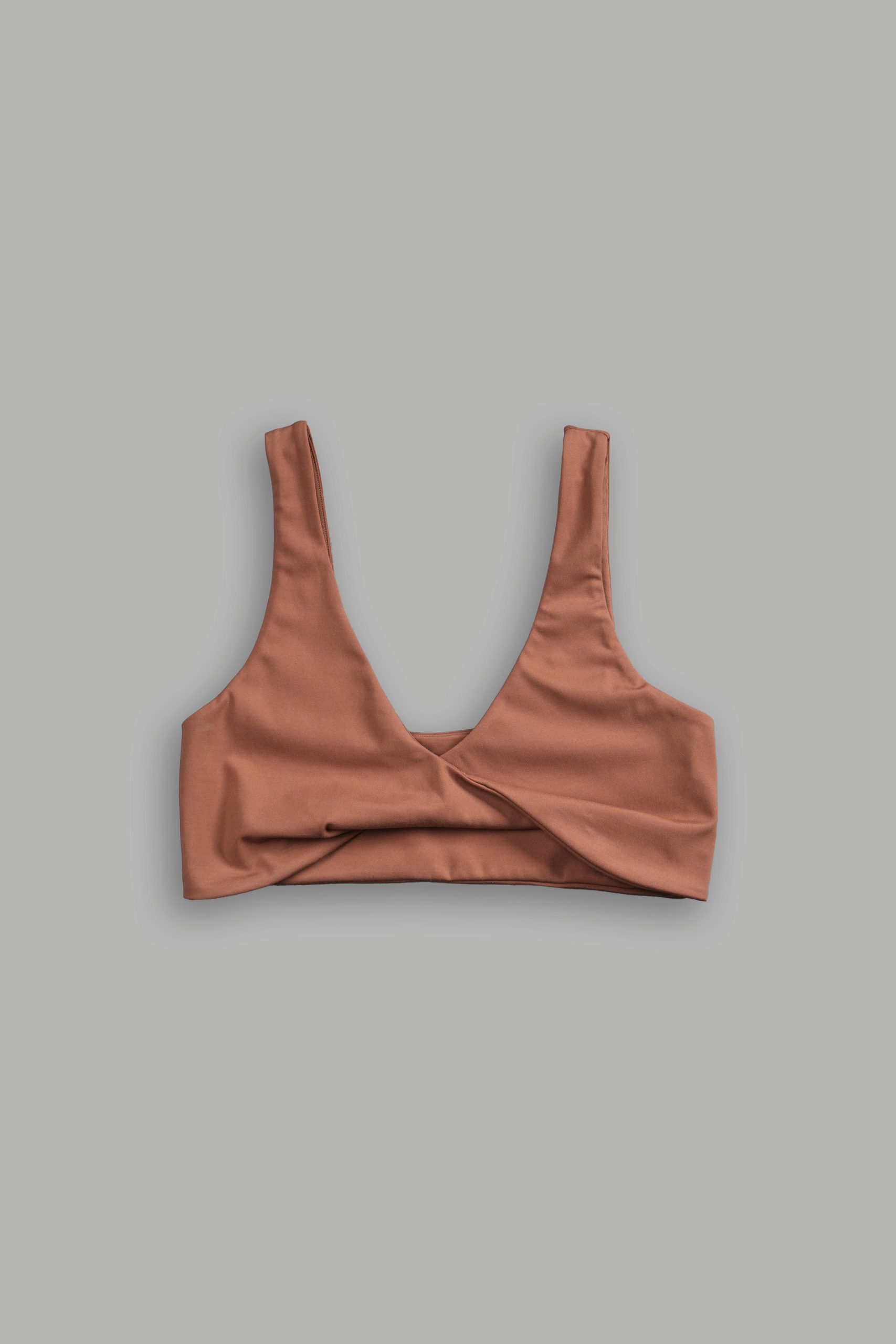 Single Wolf Twist Energy Bra in Norse Brown - Image 4