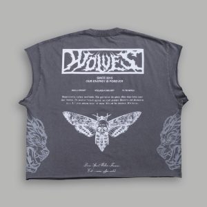 Death's-Head Grunge Cut-Off Mid Length Raw Hem Tee in Slate Gray