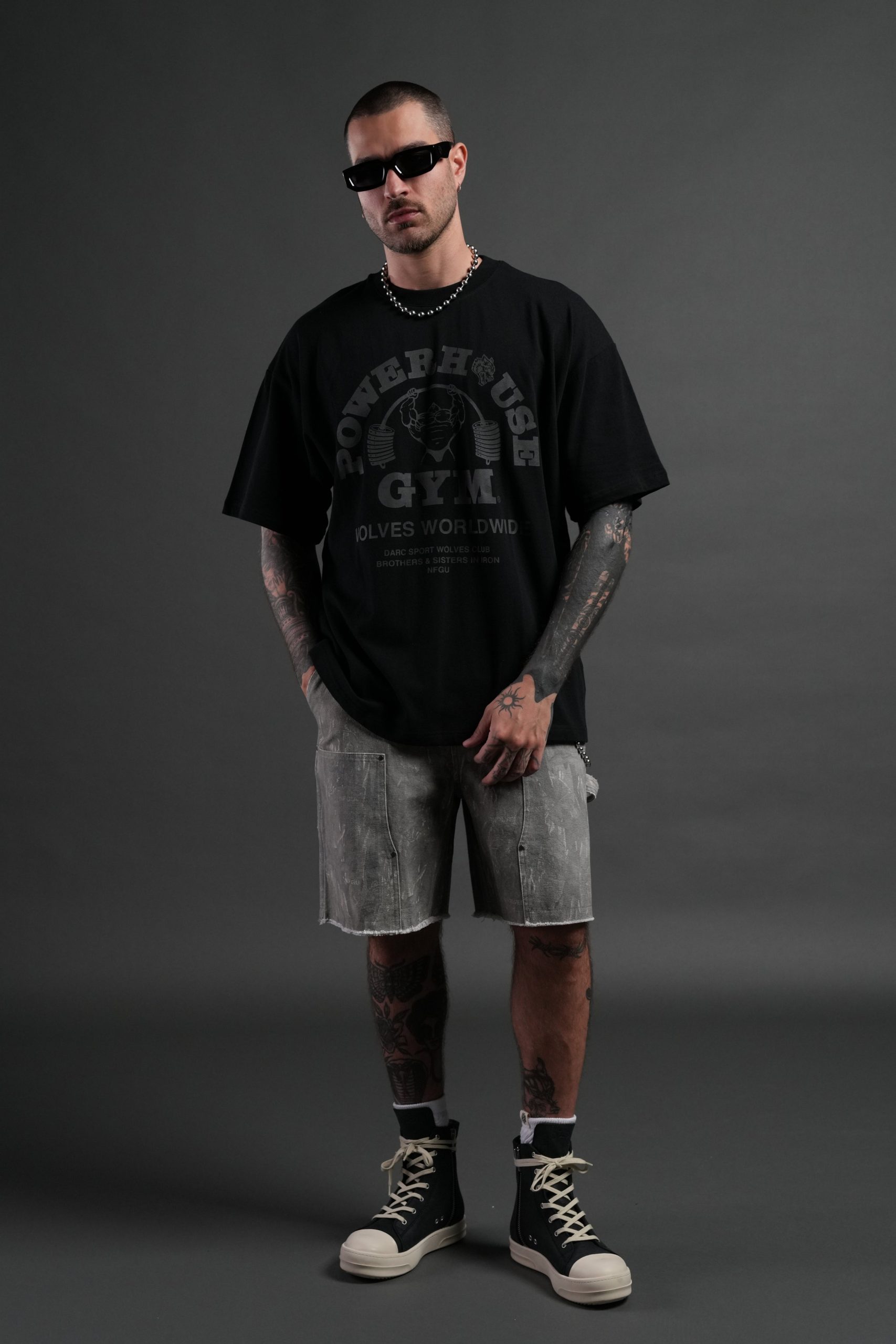 Powerhouse of the Wolves Premium Oversized Tee in Black - Image 5