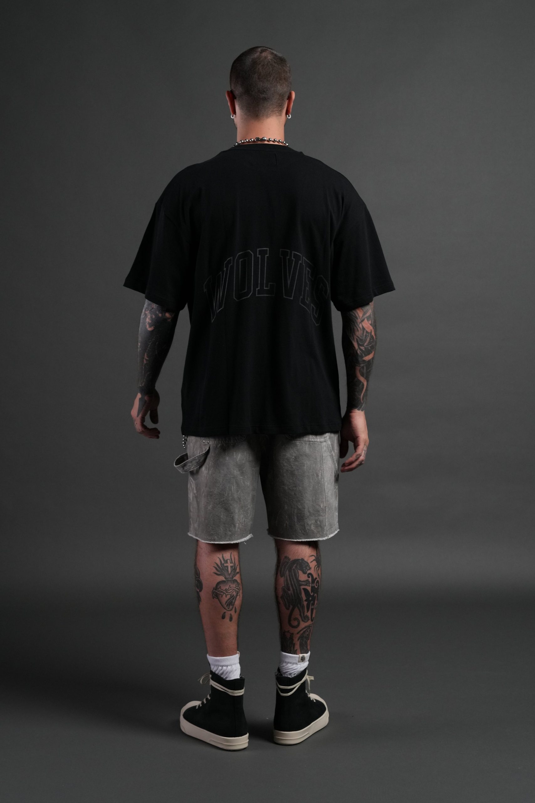 Powerhouse of the Wolves Premium Oversized Tee in Black - Image 6