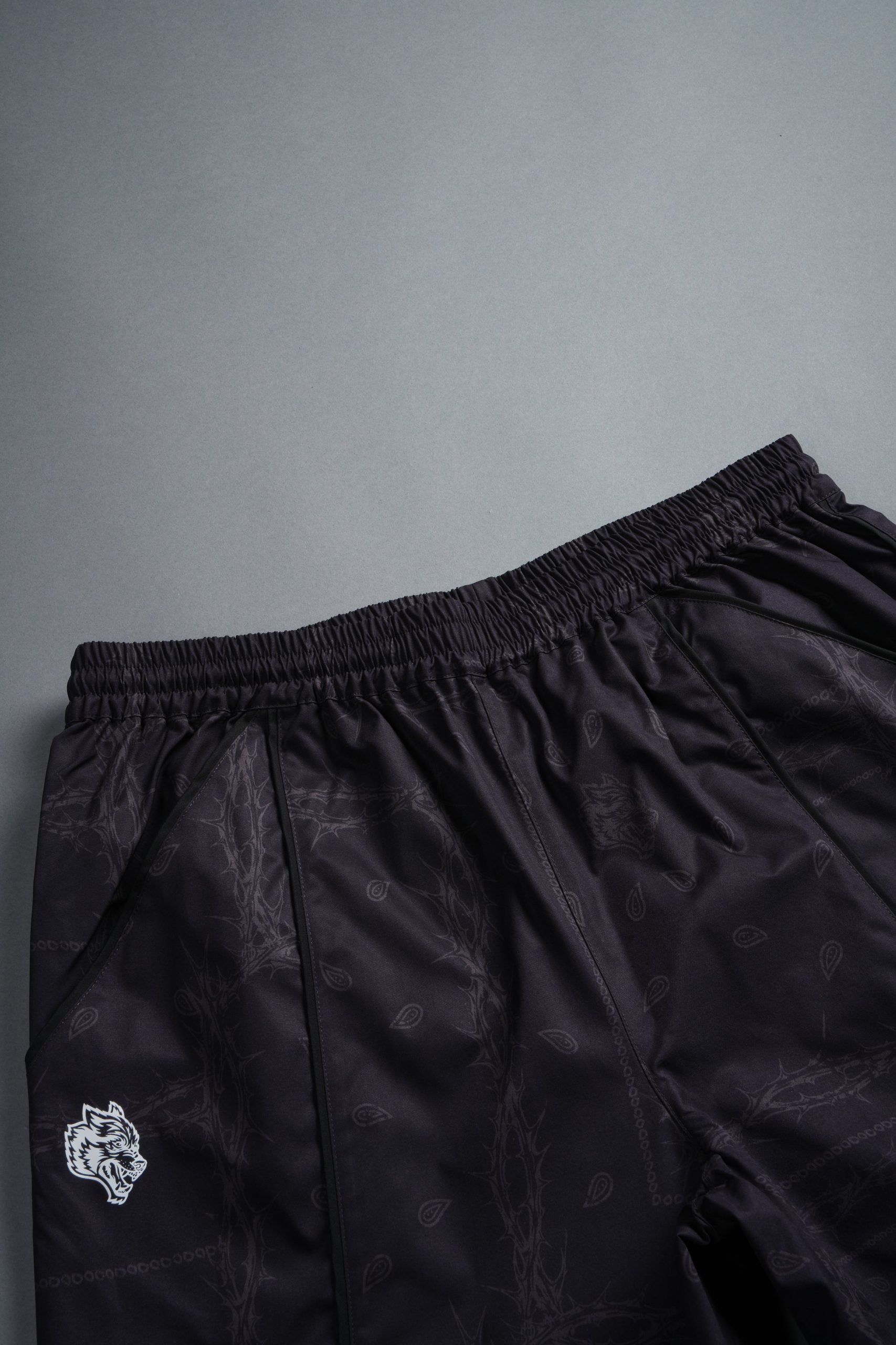 Dual Mens Quinn Track Shorts in Black Thorn Paisley - Image 6