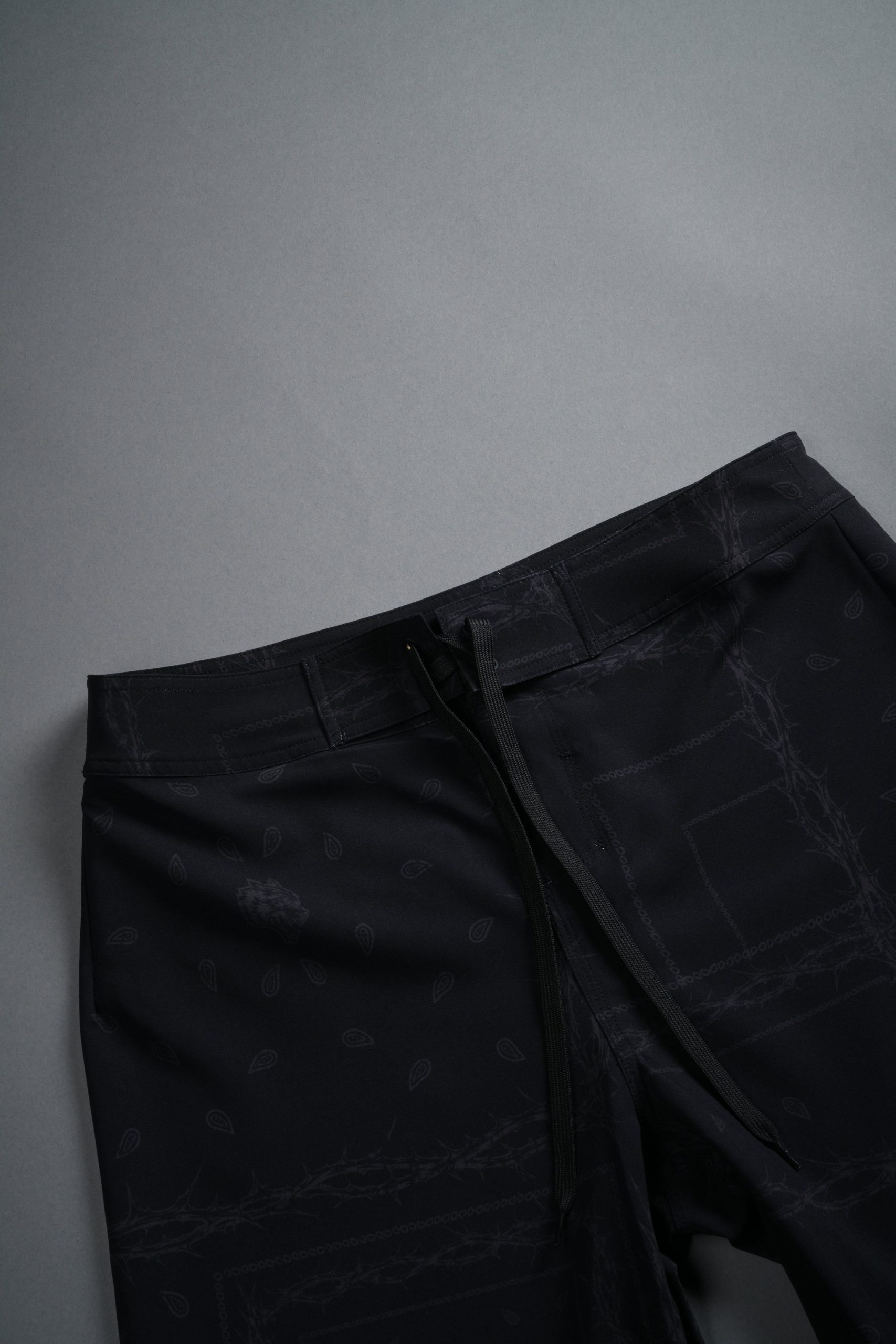 Darc Sport Wolves Club 7.5 No Weapon Stage Shorts in Black Thorn Paisley - Image 4
