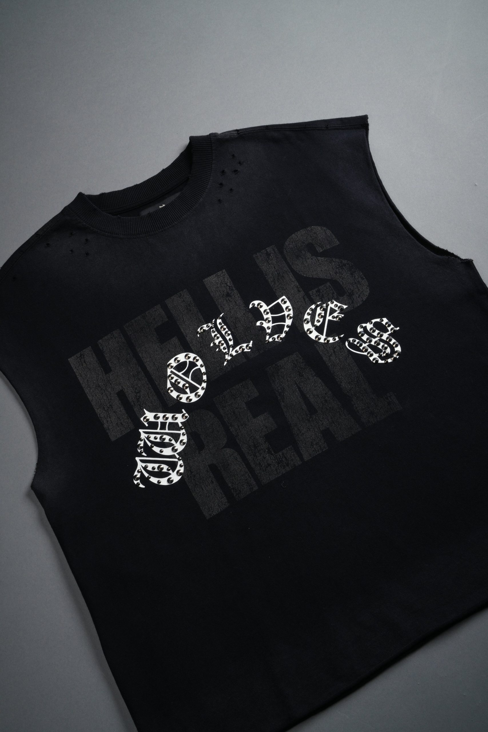 Hell is Real Distressed Grunge Mid-Length Raw Hem Muscle Tee in Black Drift Wash - Image 7
