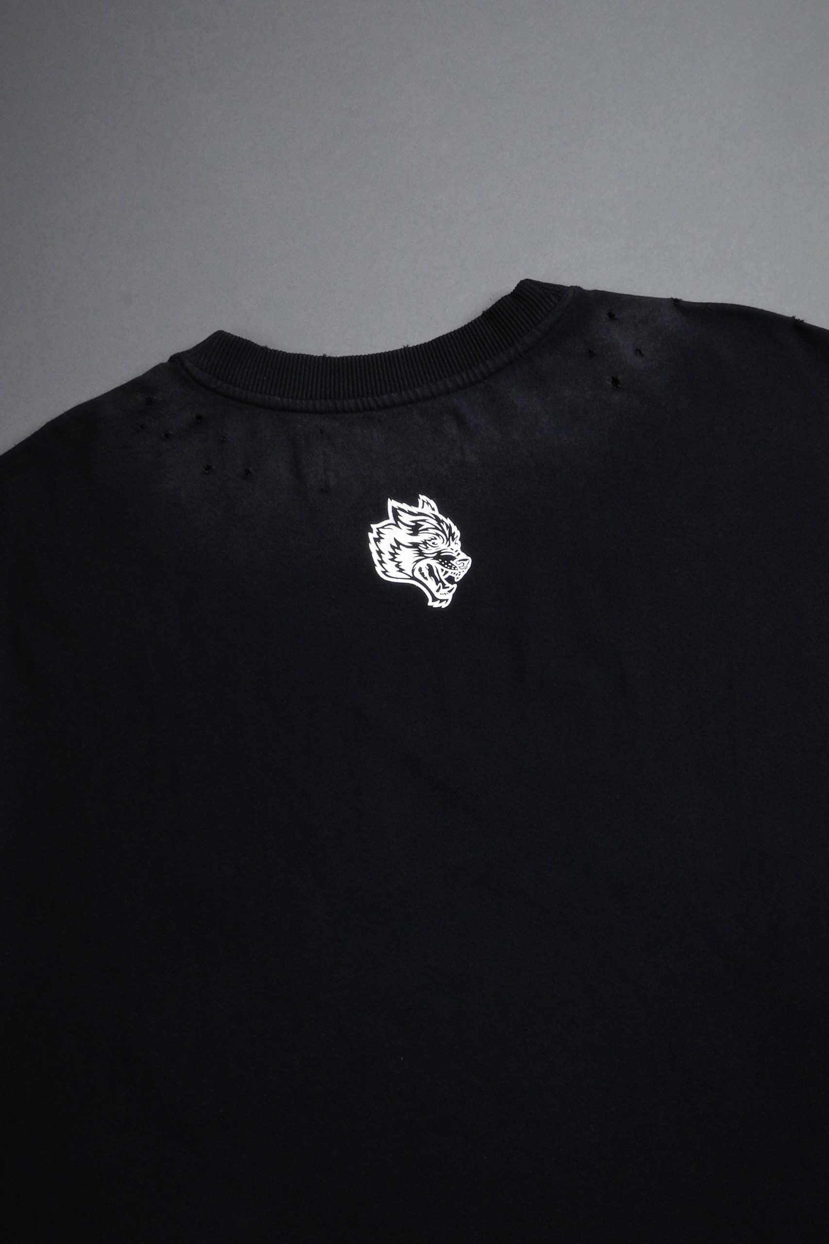 Hell is Real Distressed Grunge Mid-Length Raw Hem Muscle Tee in Black Drift Wash - Image 9