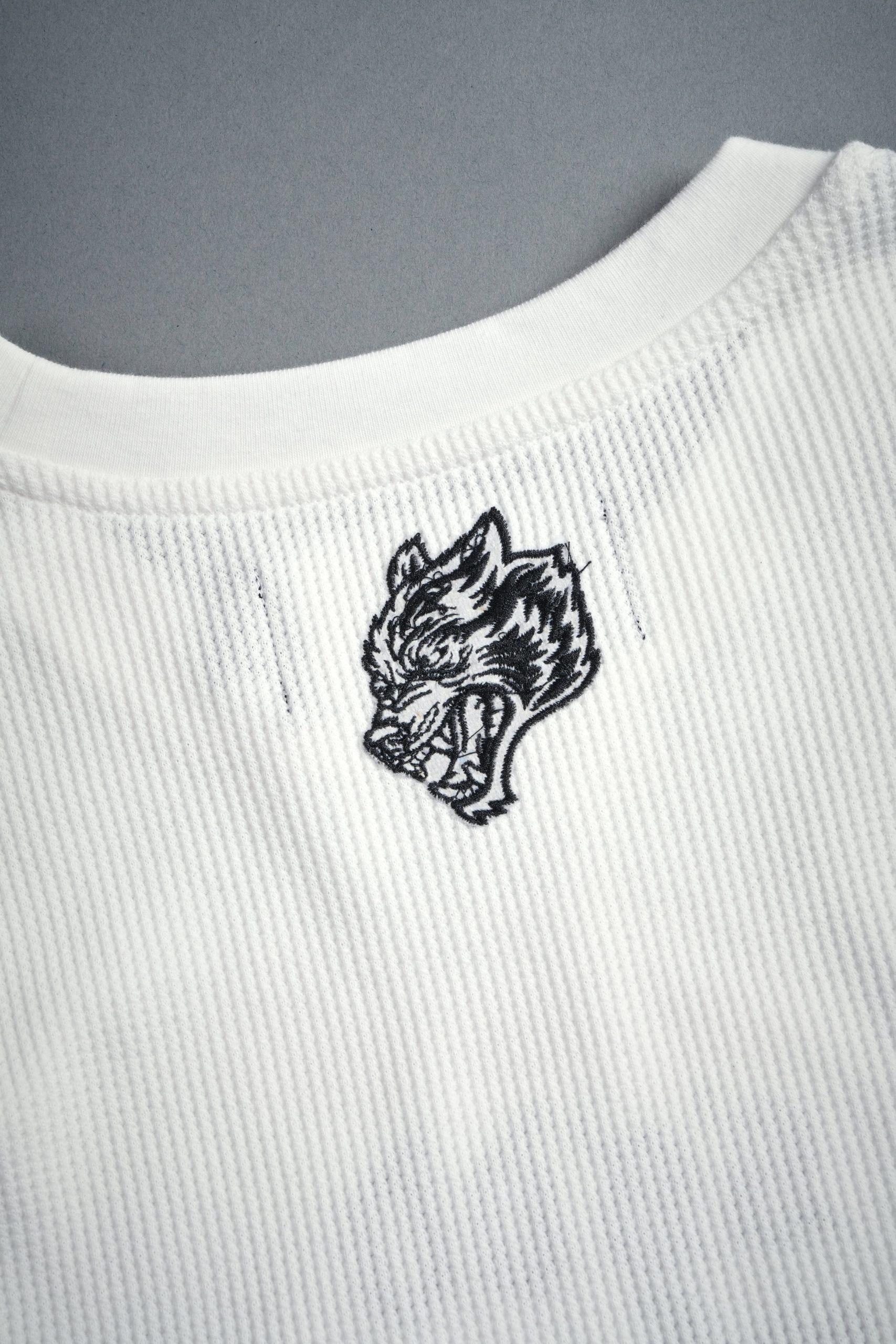 SSDDNFGU Thorns Lightweight Thermal in Cream - Image 7