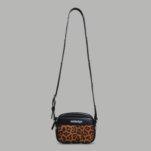 Wolf Head Rodman Leather Side Bag in Black