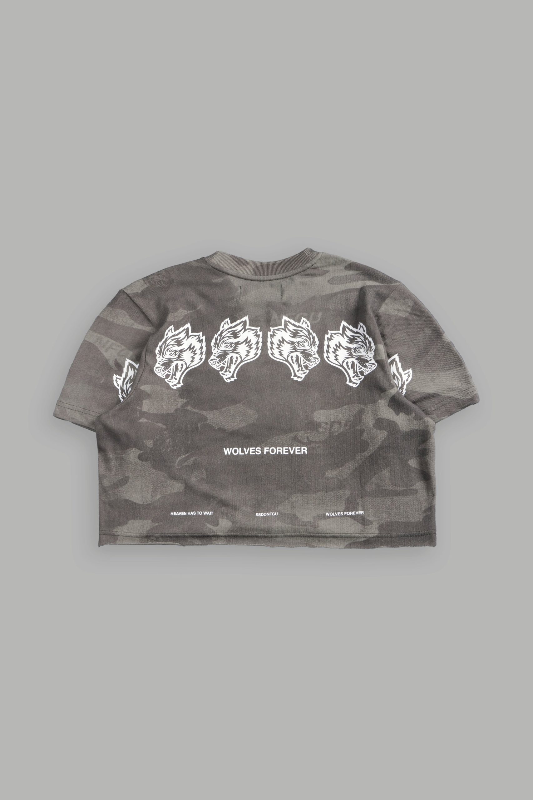 Wolves Have Your Back Premium Oversized Cropped Tee in Lush Vintage Woodland Camo - Image 5