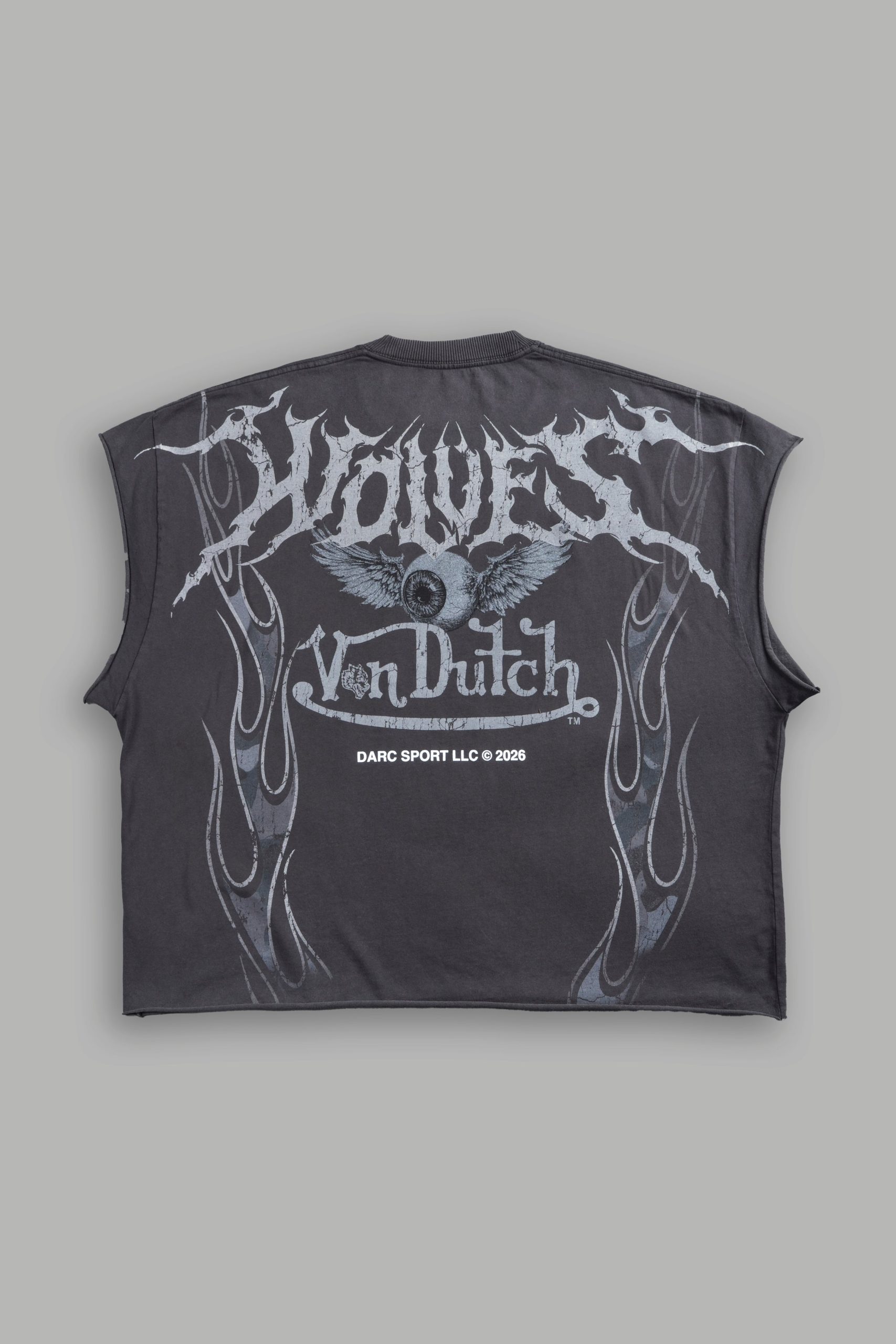 Take-Off Grunge Cut-Off Mid-Length Raw Hem Tee in Wolf Gray