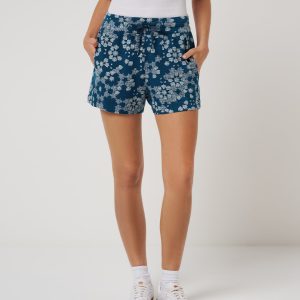 Misted Meadow Cloud Short
