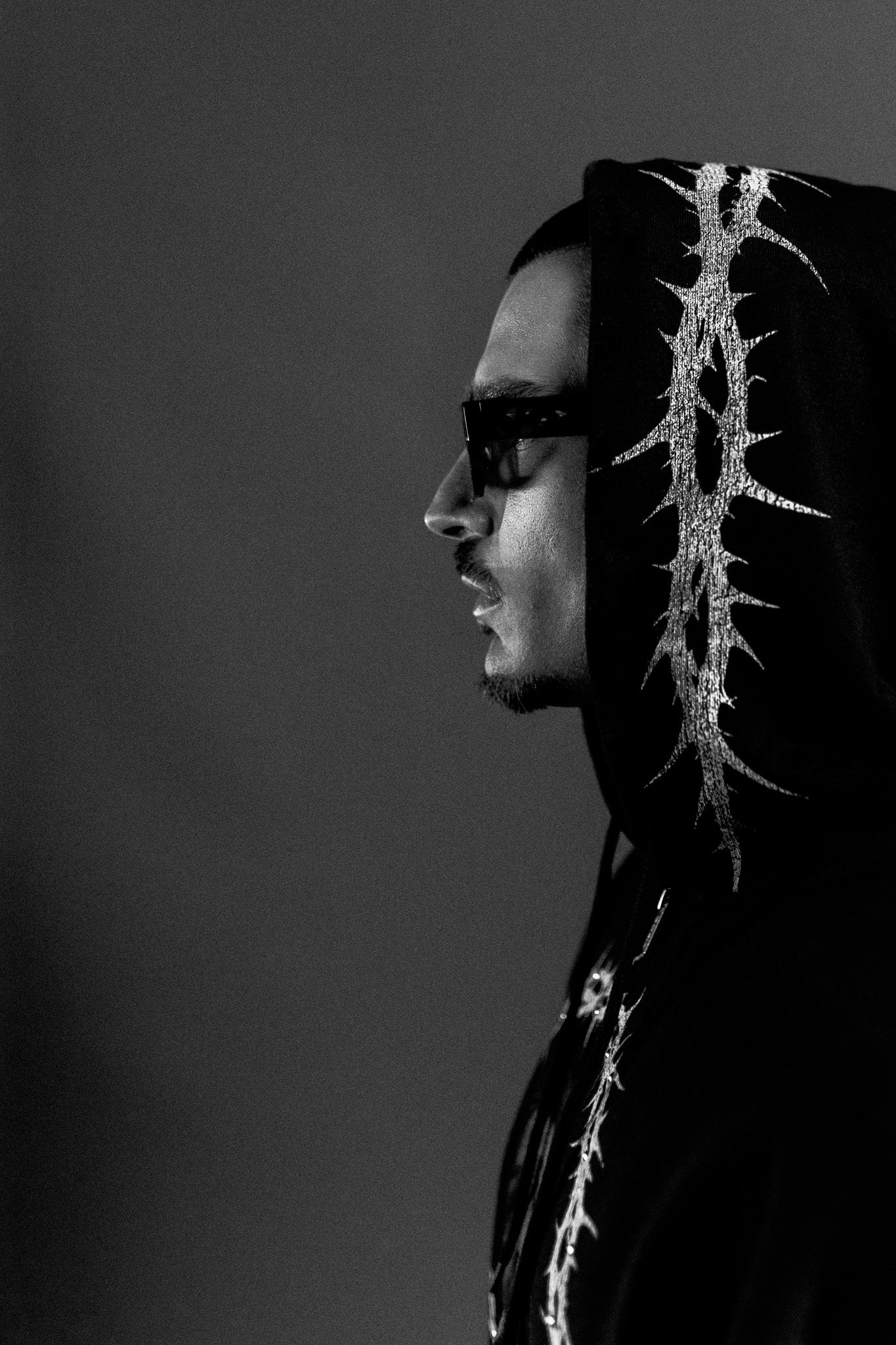 Crowned Grunge Moatis Zip Hoodie in Black - Image 6