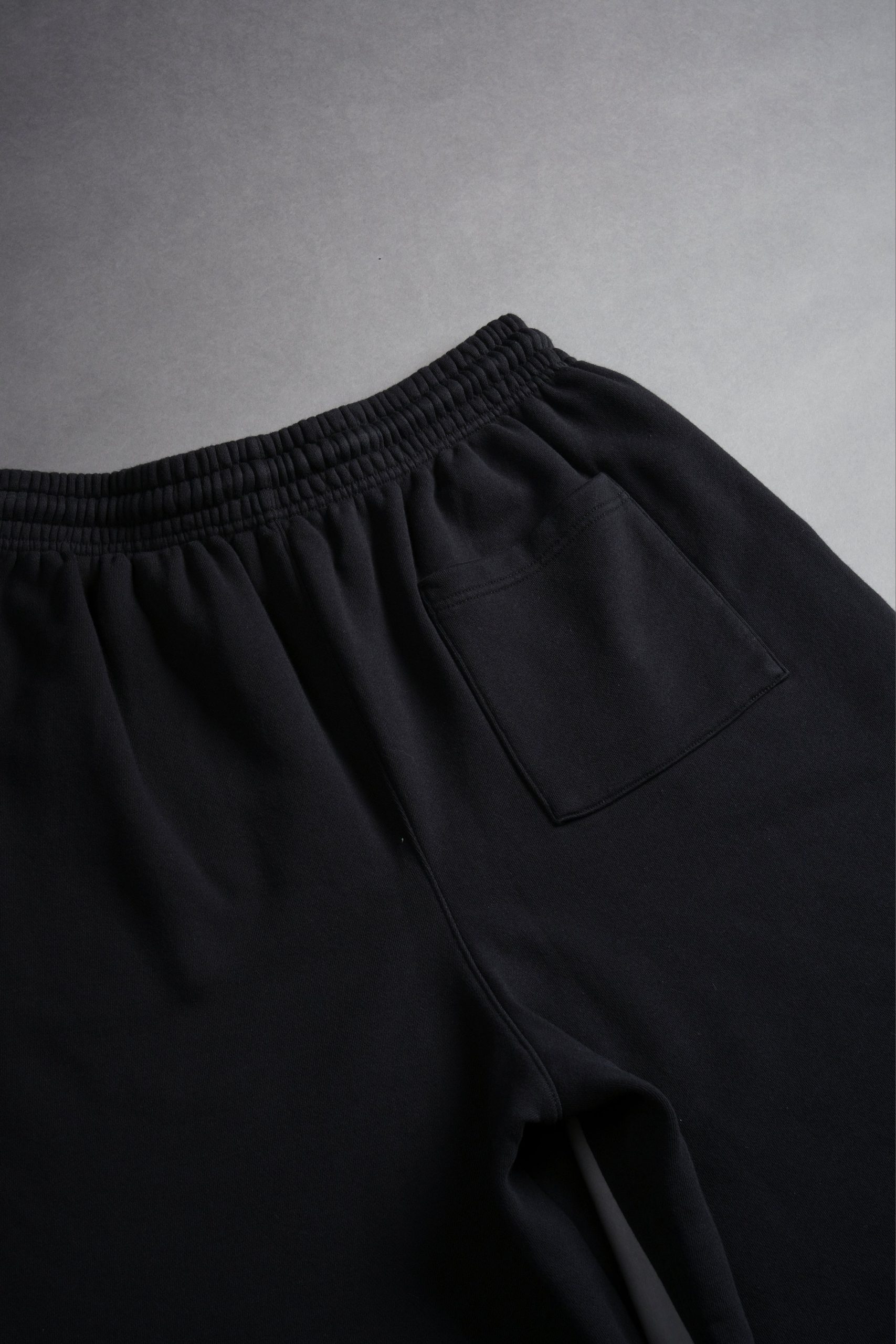 Dual Oversized Osiris Sweat Shorts in Black - Image 7