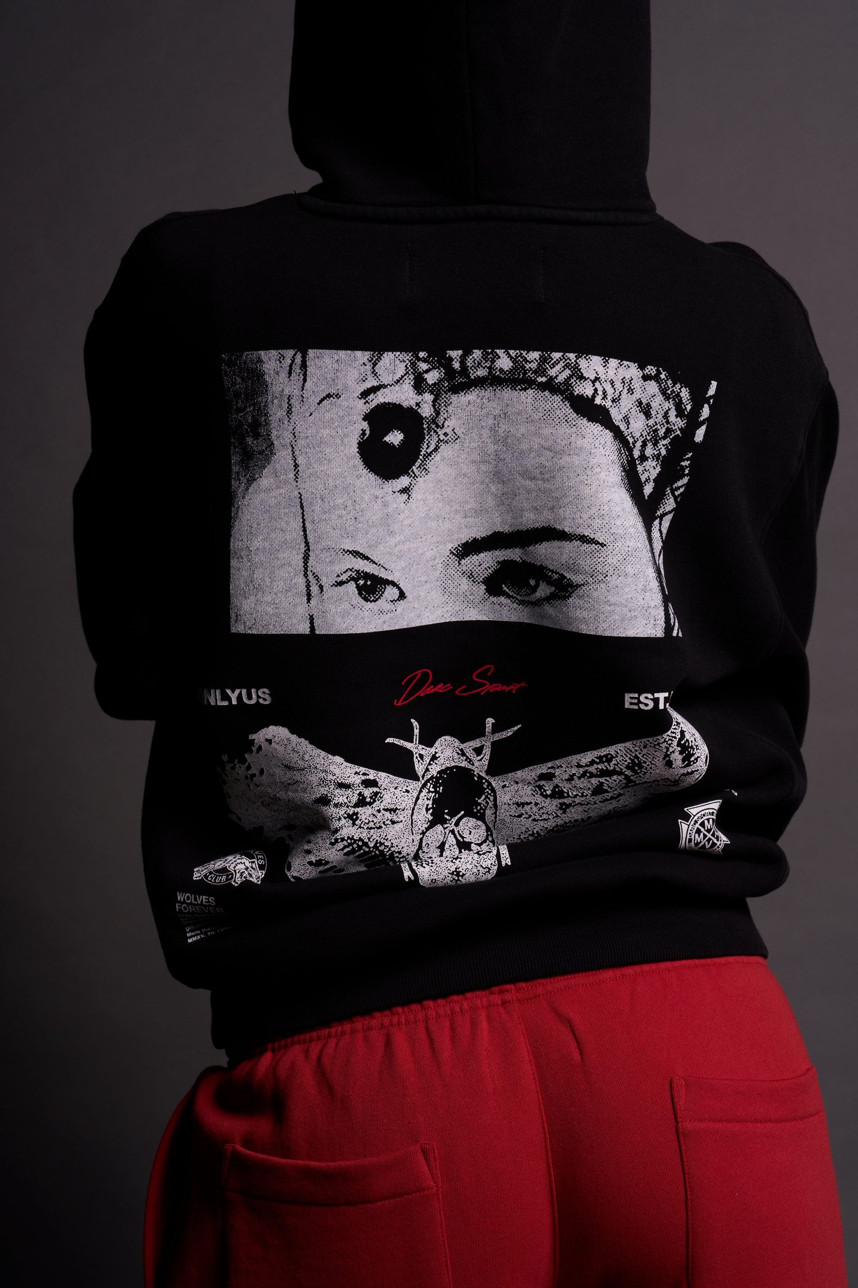 Queen's Shadow She Dakota Hoodie in Black - Image 9