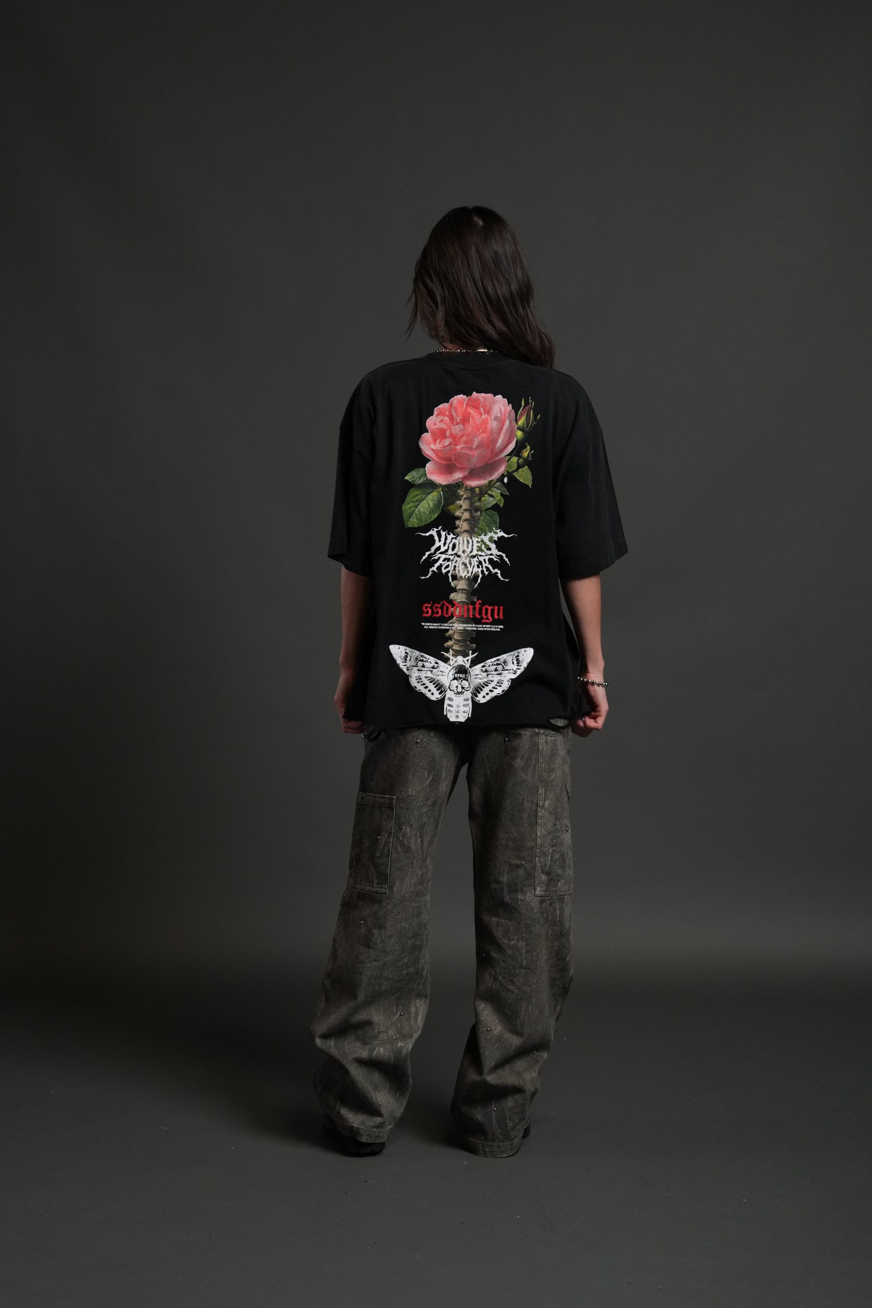 Mori Rose Distressed Grunge Tee in Black Drift Wash - Image 12