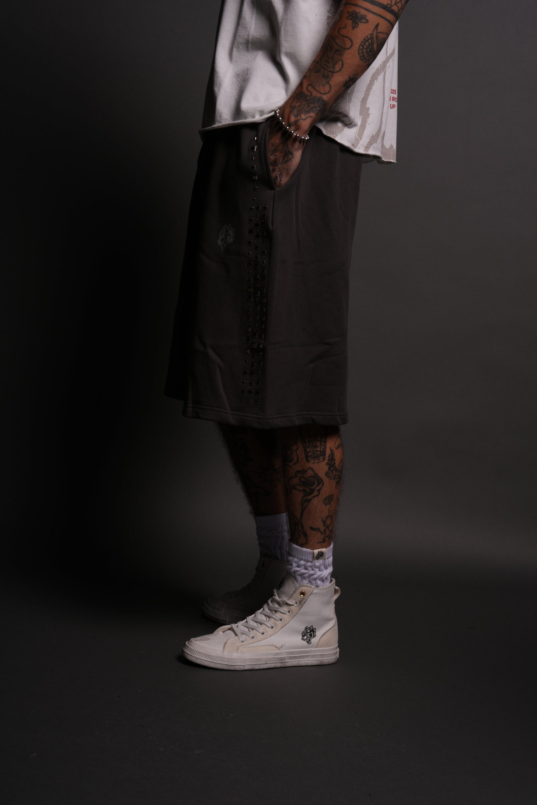 Dual Stud Oversized Osiris Sweat Shorts in Wolf Gray - Image 4