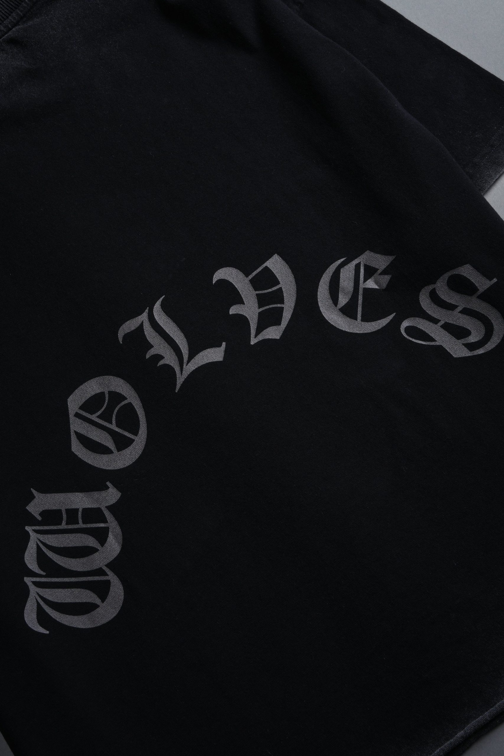 DSVD Legacy Grunge Mid-Length Raw Hem Tee in Black - Image 11