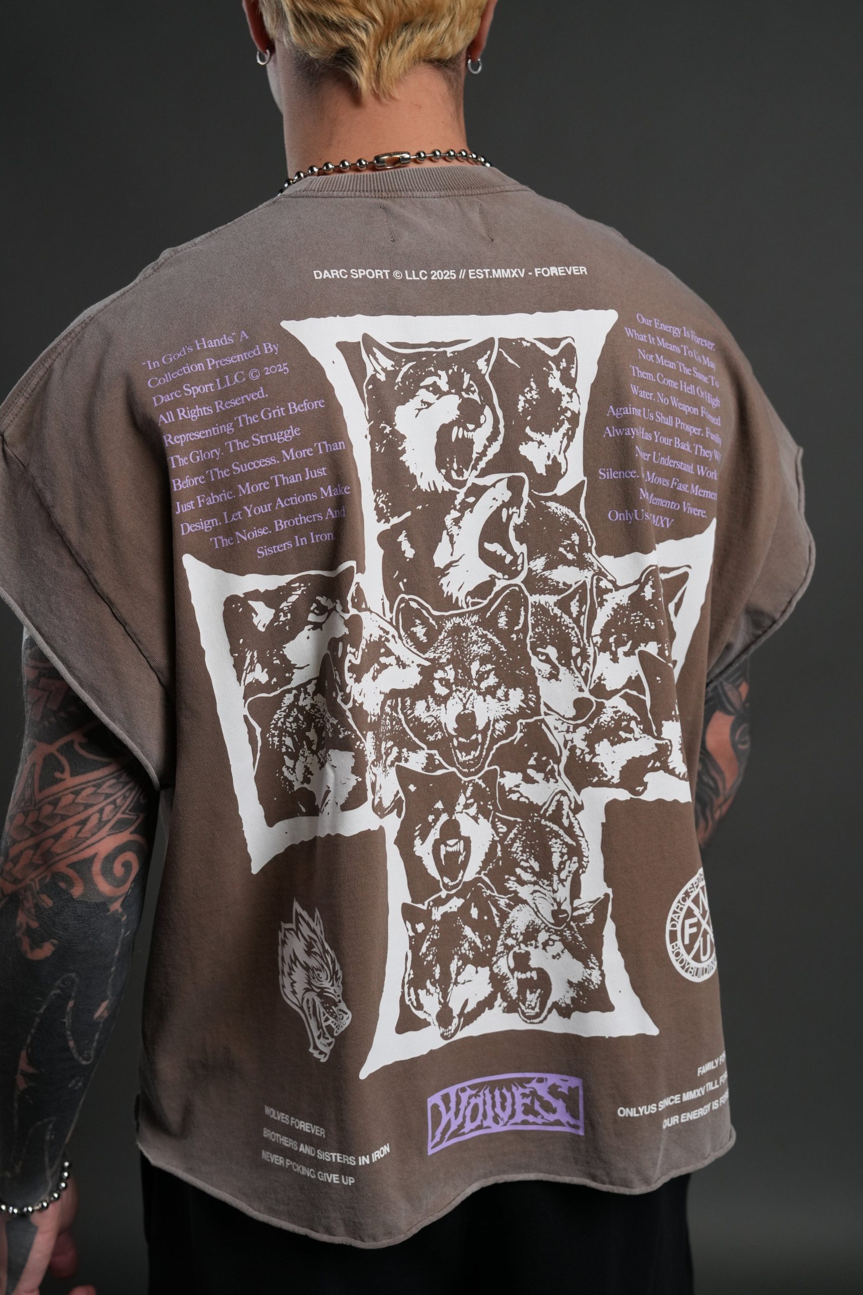 Iron Wolf Pack Grunge Cut-Off Tee in Mojave Brown - Image 5