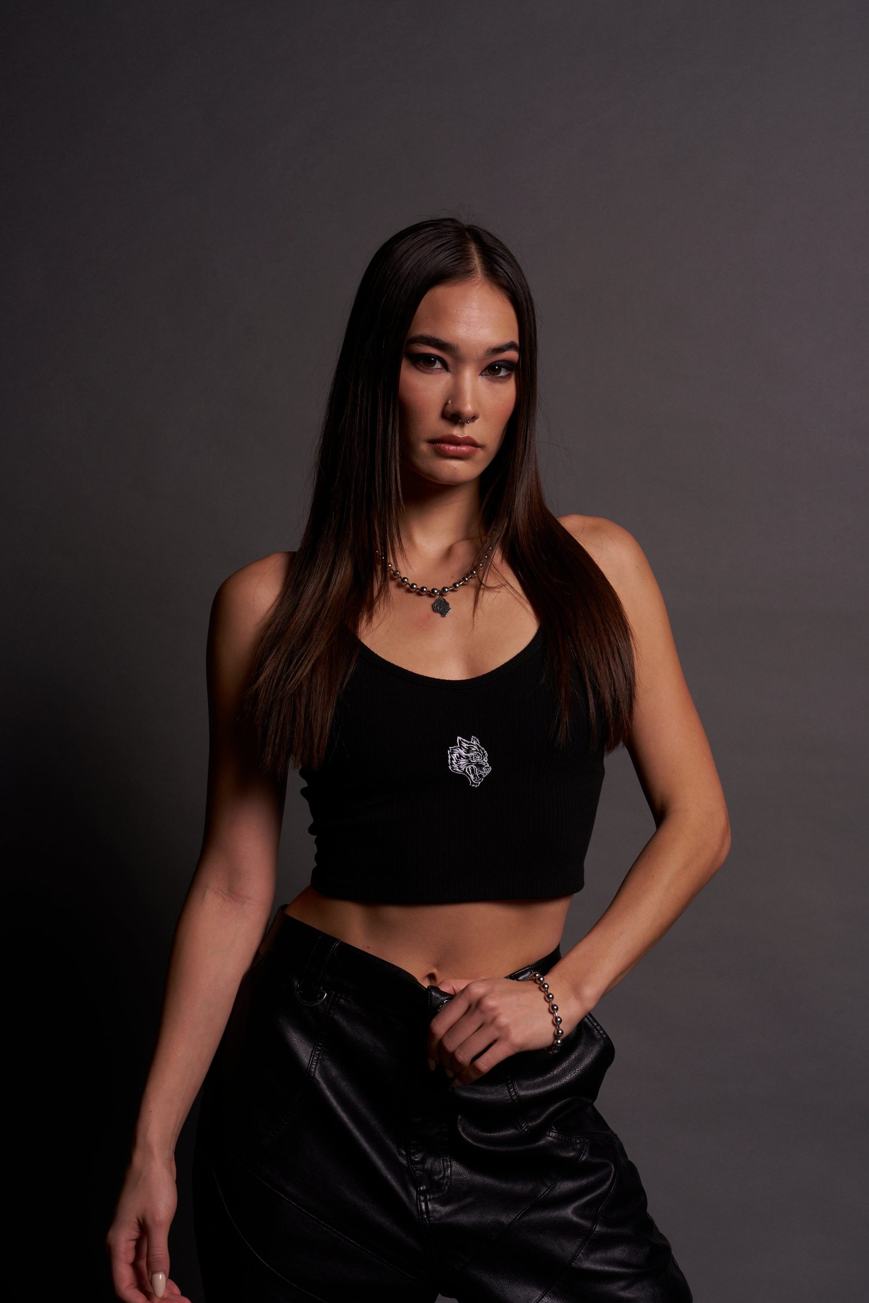Single Wolf Spaghetti Crop Tank in Black - Image 5