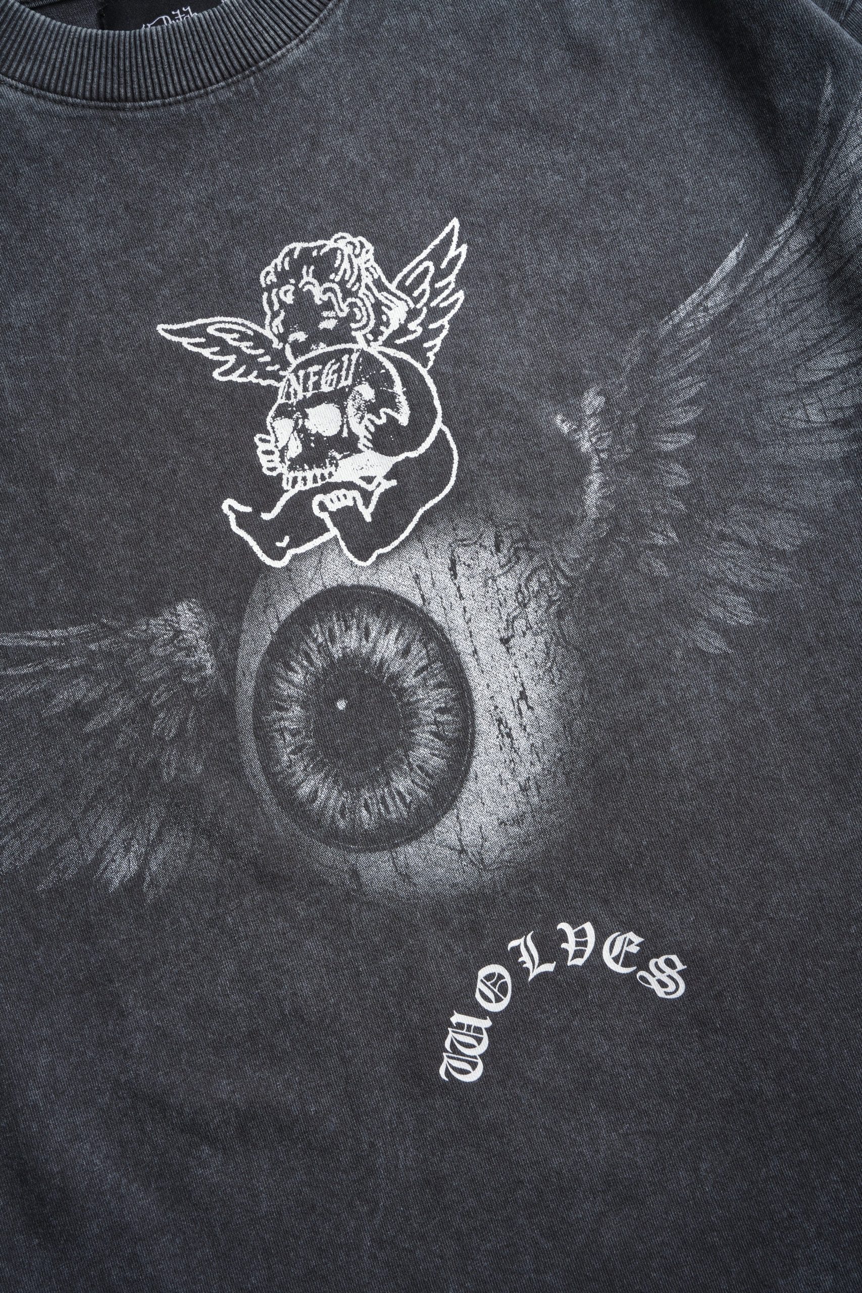 Flight Club Distressed Grunge Mid-Length Raw Hem Tee in Wolf Gray - Image 9
