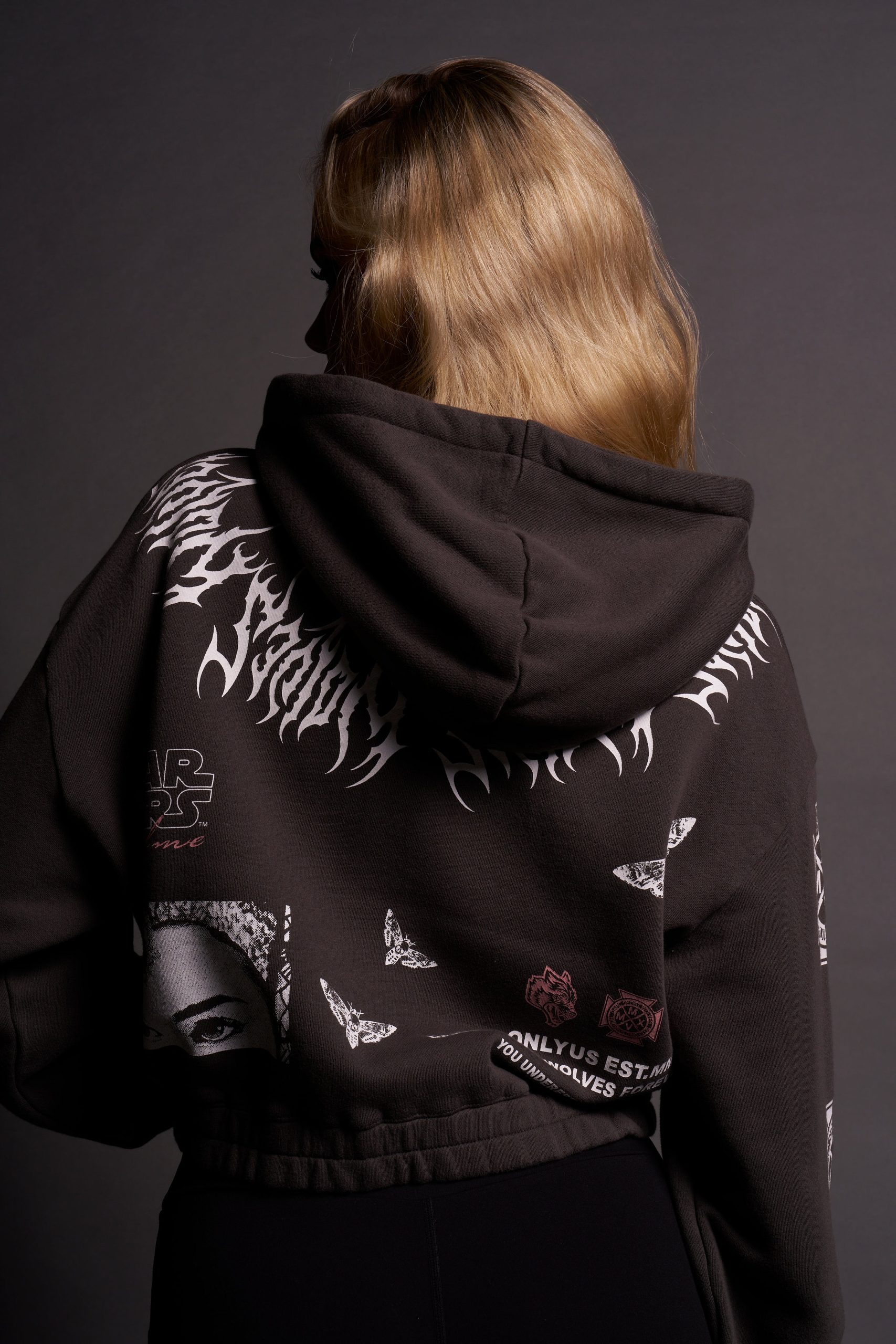 The Power Of The Dark Side Padme Chambers (Cropped) Zip Hoodie in Wolf Gray - Image 10