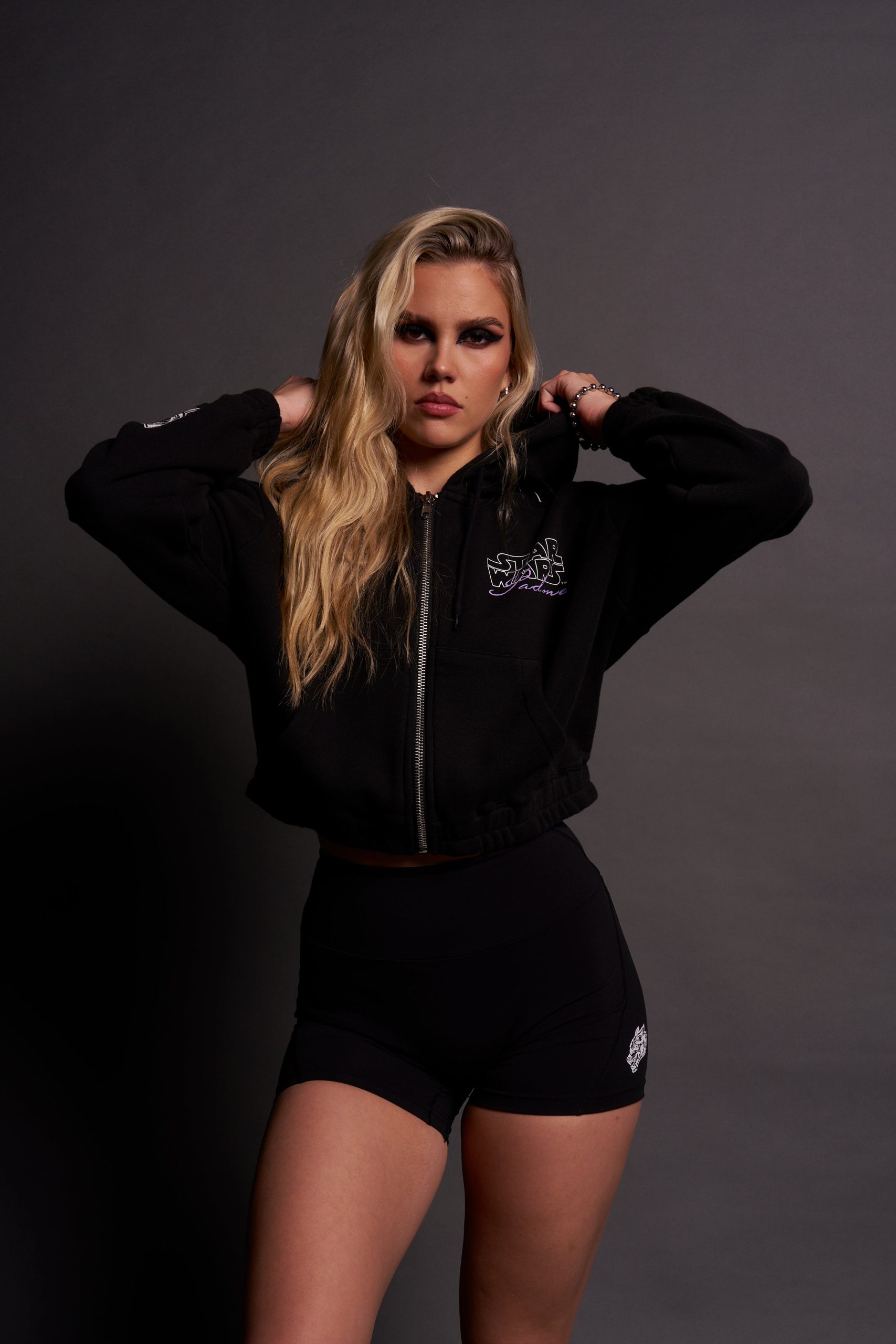 The Power Of The Dark Side Padme Chambers (Cropped) Zip Hoodie in Black - Image 5