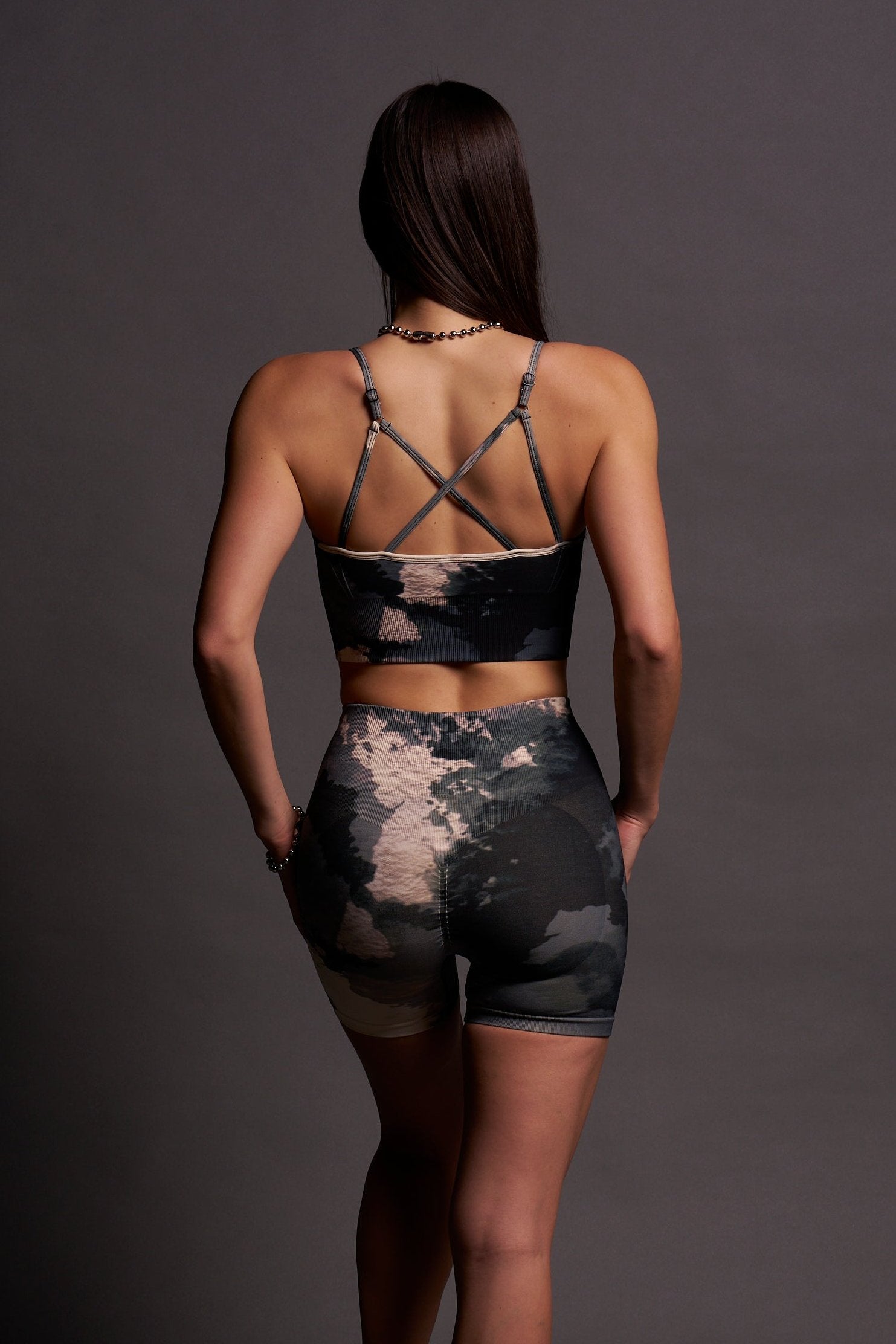 Hesh Everson Everson Seamless Huxley Bra in Sandstorm Marble Wash - Image 2