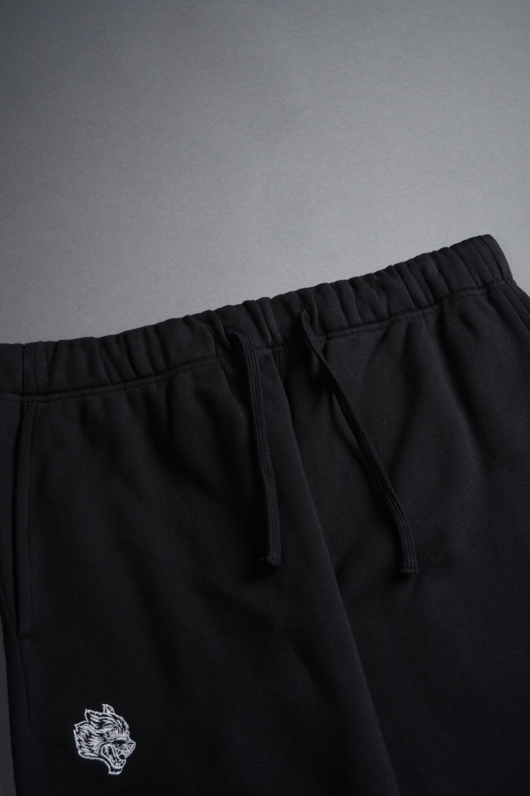 Darc Kulture Bigelow Cargo Sweat Pants in Black - Image 7