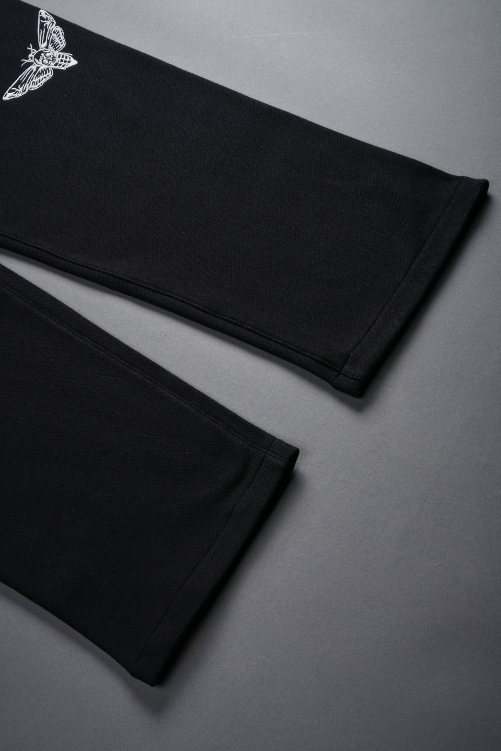 Darc Kulture Bigelow Cargo Sweat Pants in Black - Image 11