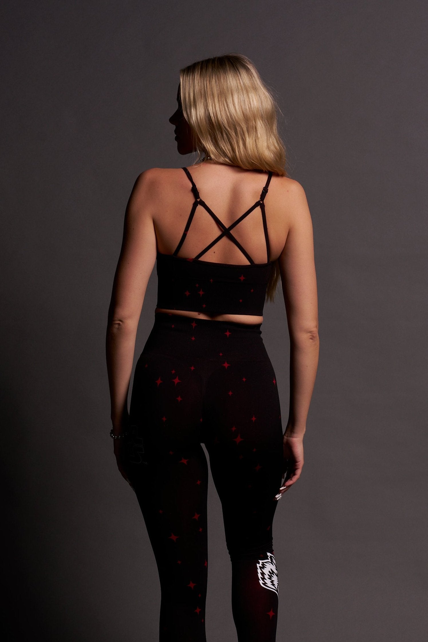 The Power Everson Seamless Huxley Bra in Black/Red Starry Night - Image 2