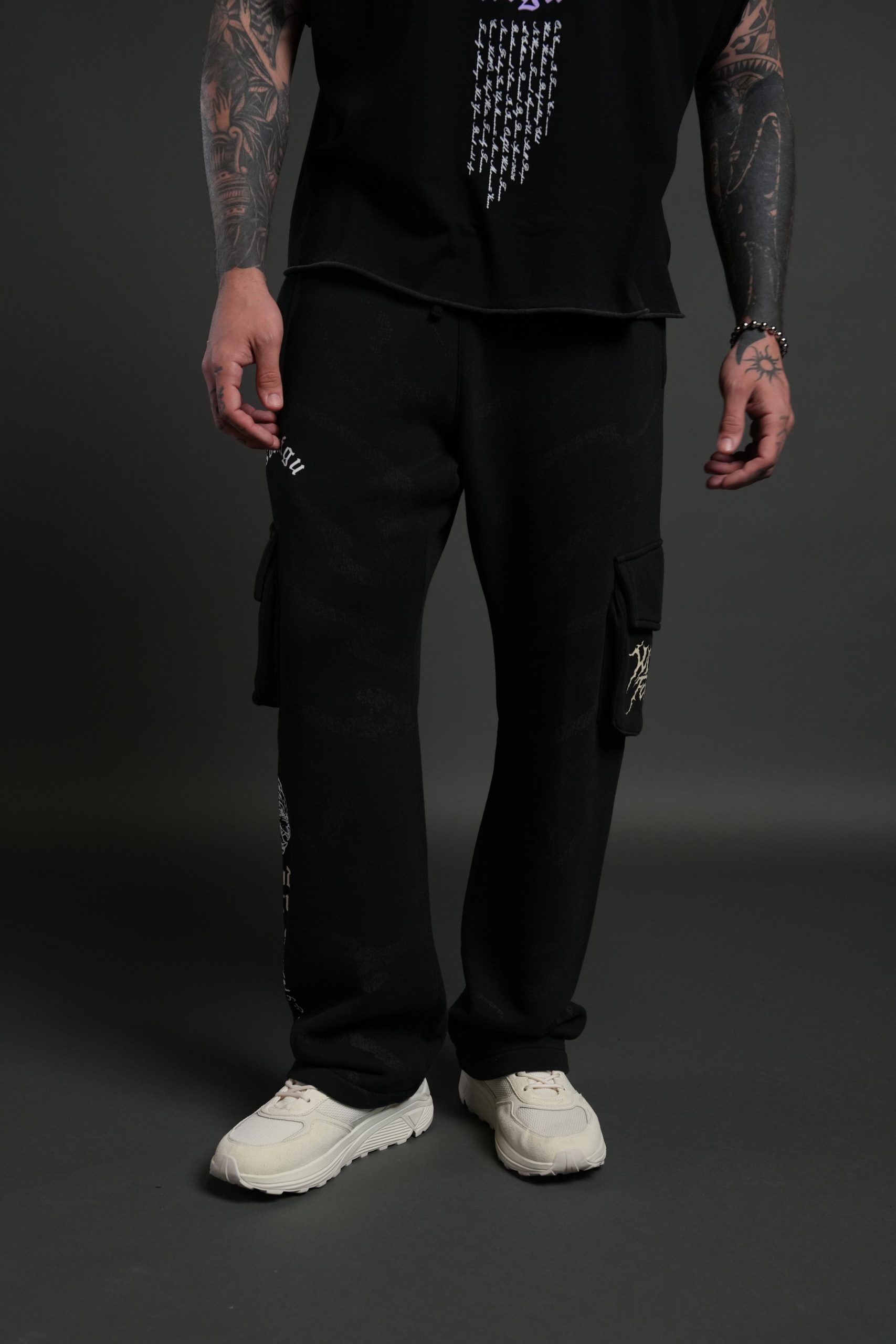 Darc Inferno Bigelow Cargo Sweat Pants in Black - Image 2