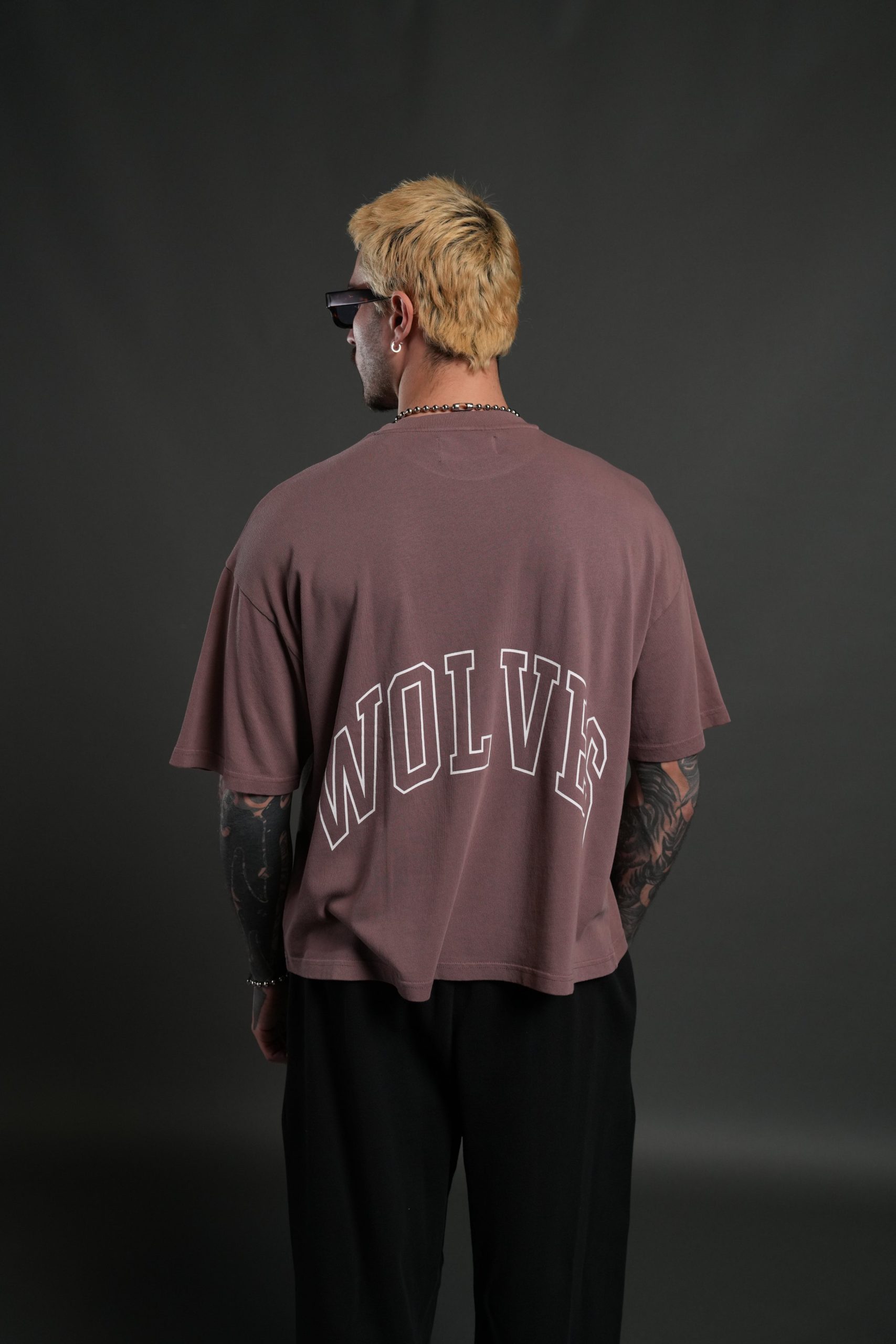 Wolf of the Flame Premium Box Cut Tee in Mauve - Image 2