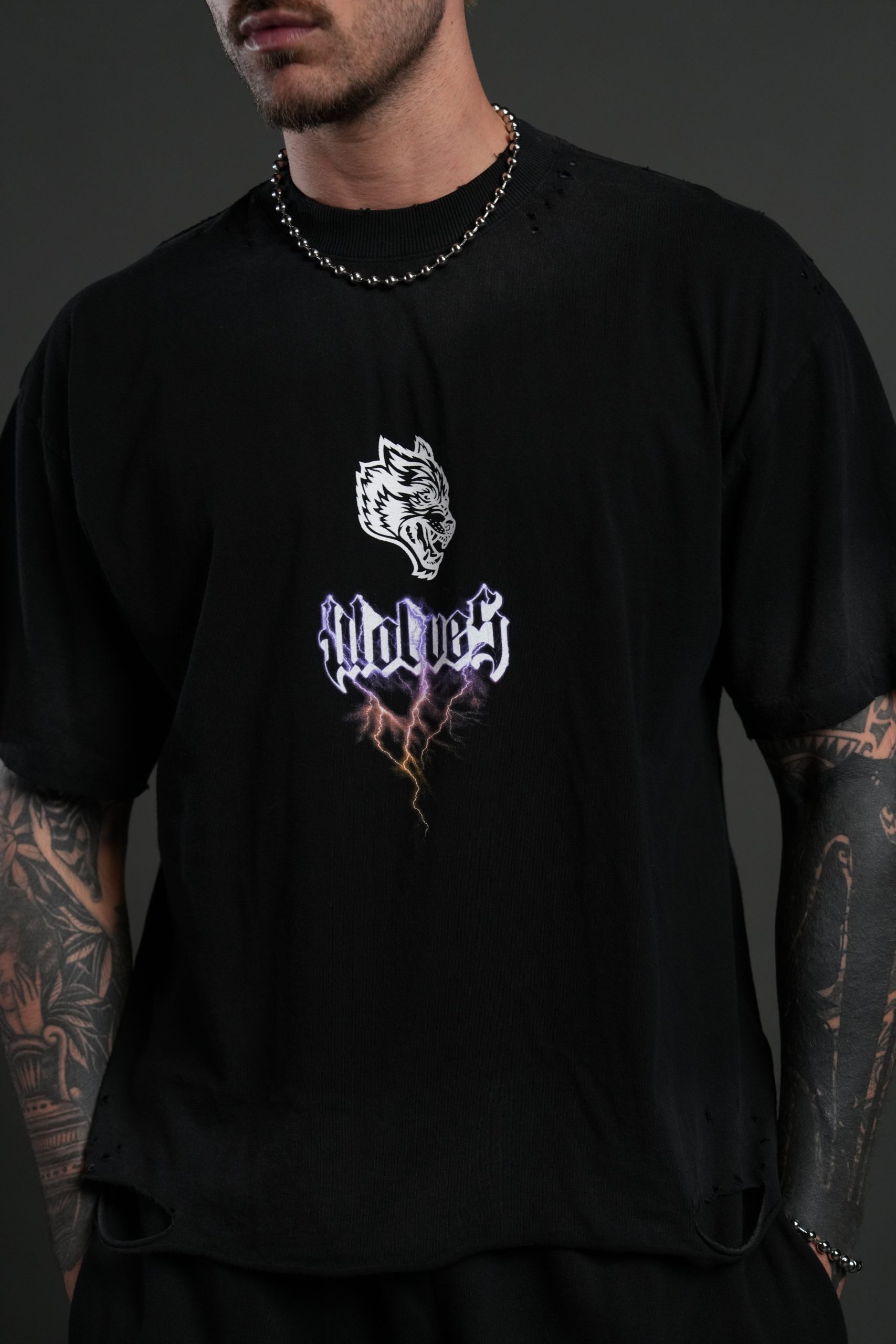 Wolves Lightning Distressed Grunge Tee in Black Drift Wash - Image 6