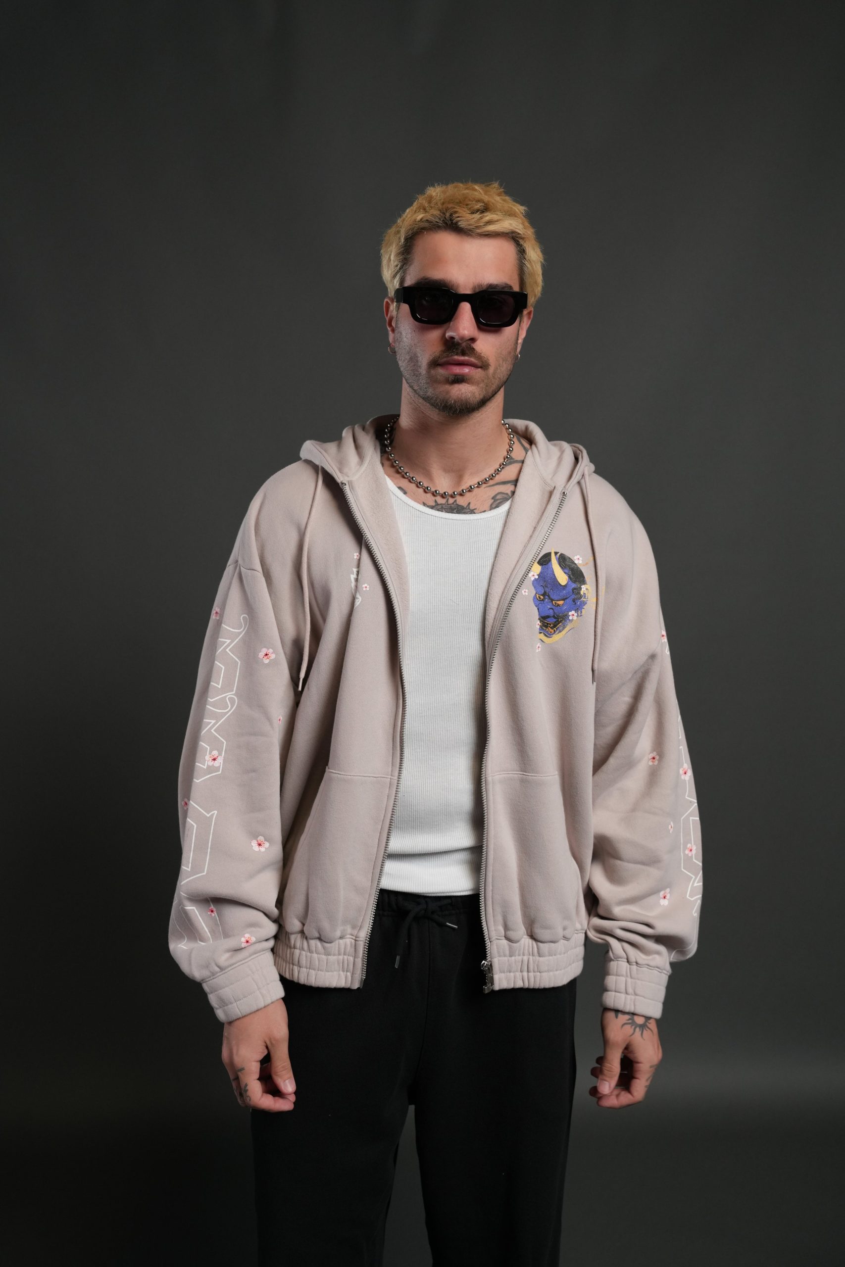 Oni Code Blossom Chambers Zip Hoodie in Clay - Image 2