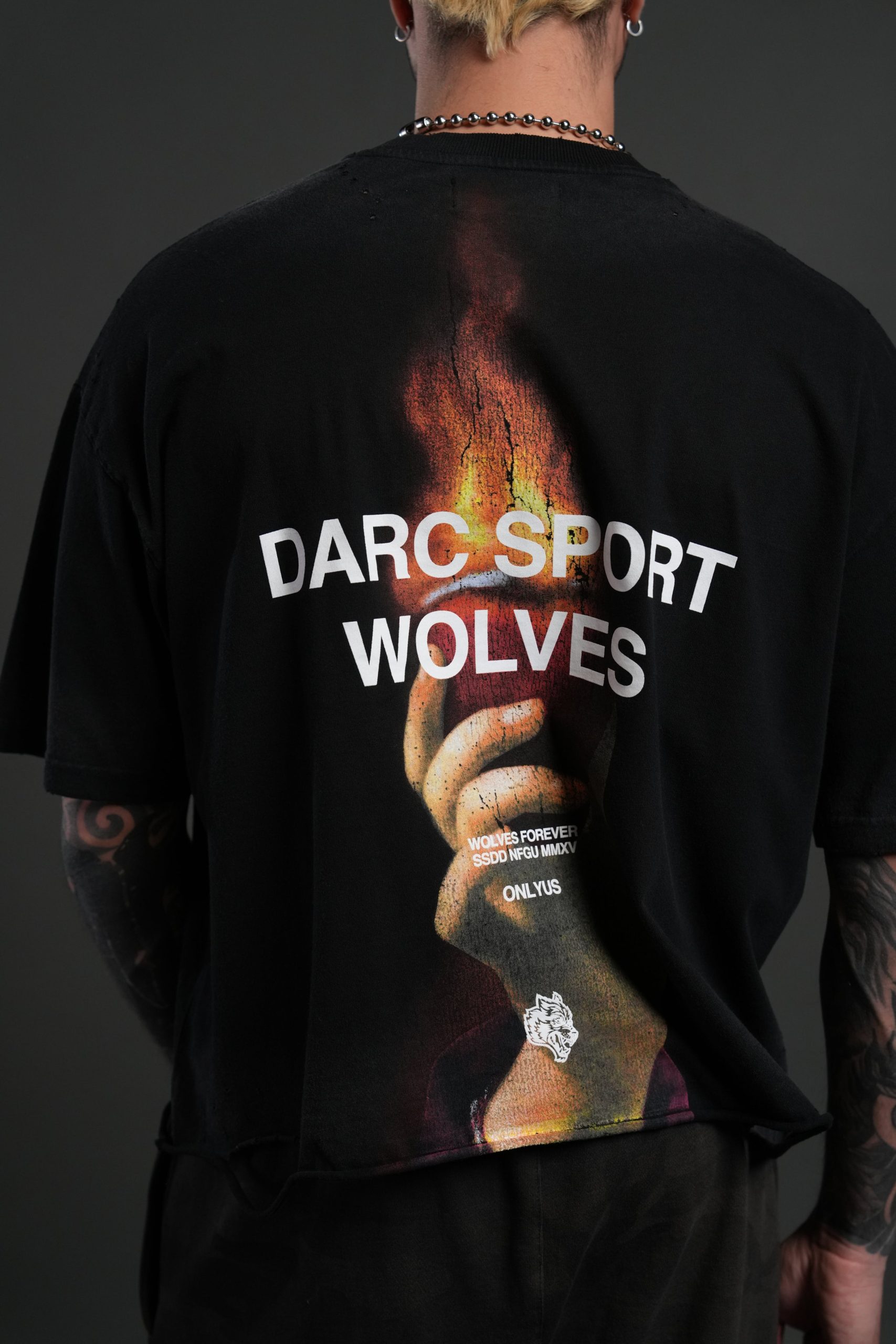 Sangrado Distressed Grunge Box Cut Tee in Black Drift Wash - Image 8