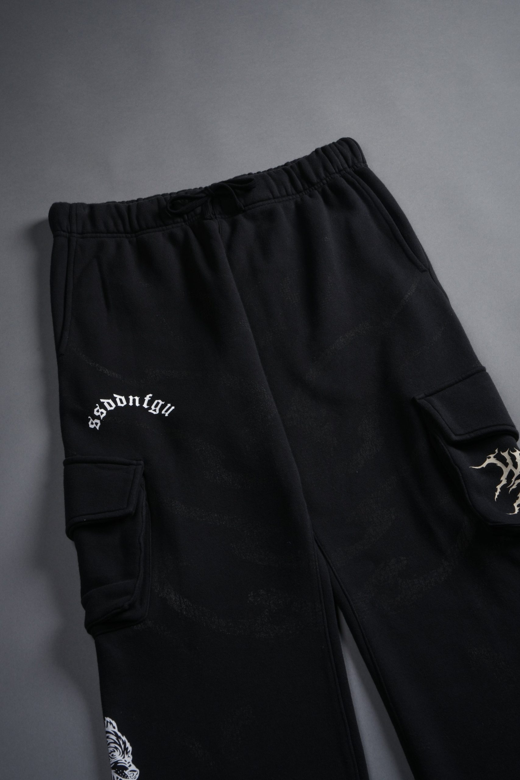 Darc Inferno Bigelow Cargo Sweat Pants in Black - Image 9