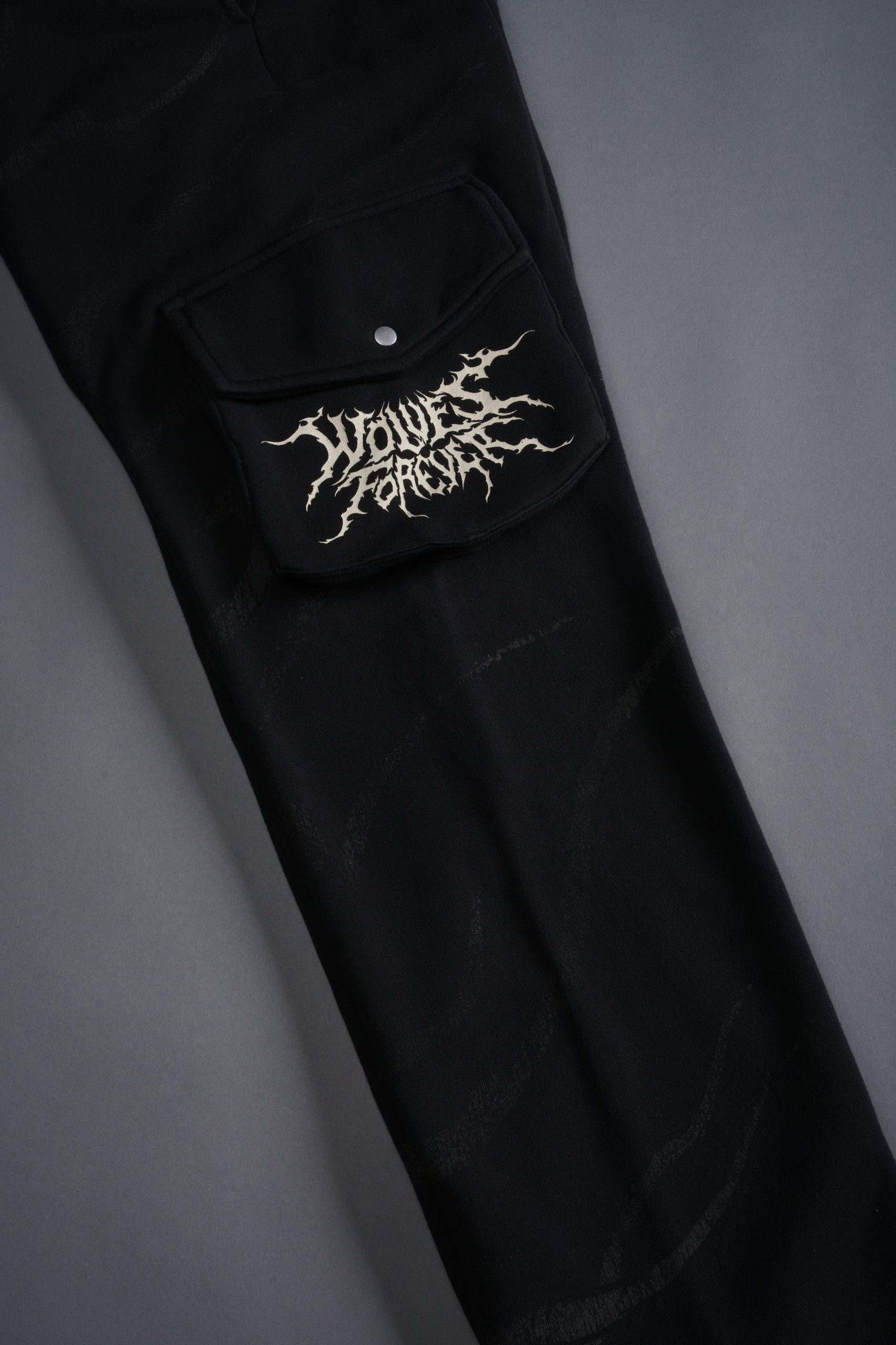 Darc Inferno Bigelow Cargo Sweat Pants in Black - Image 14