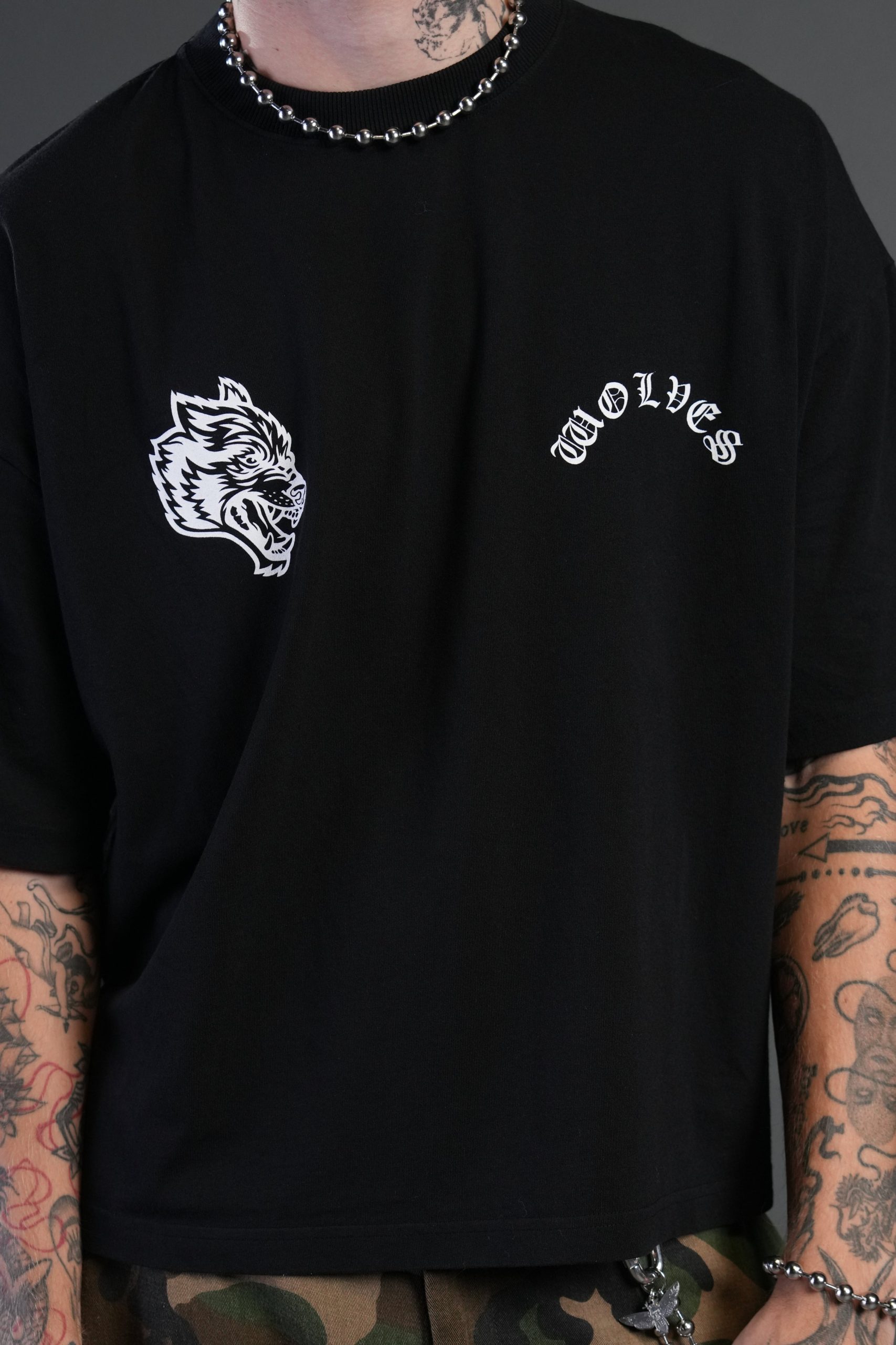 Wolf Chopper FRVR Grunge Box Cut Tee in Black - Image 7