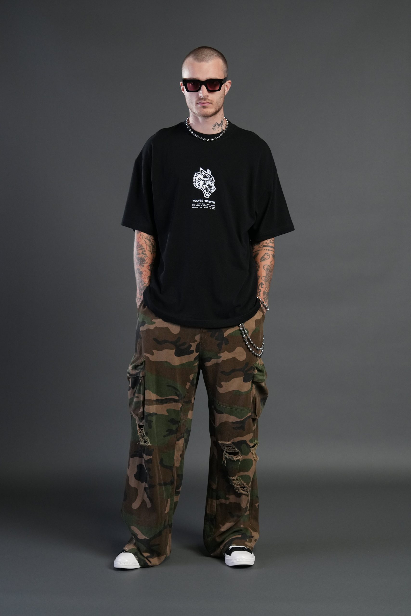 Wolves Have Your Back Premium Oversized Tee in Black - Image 5
