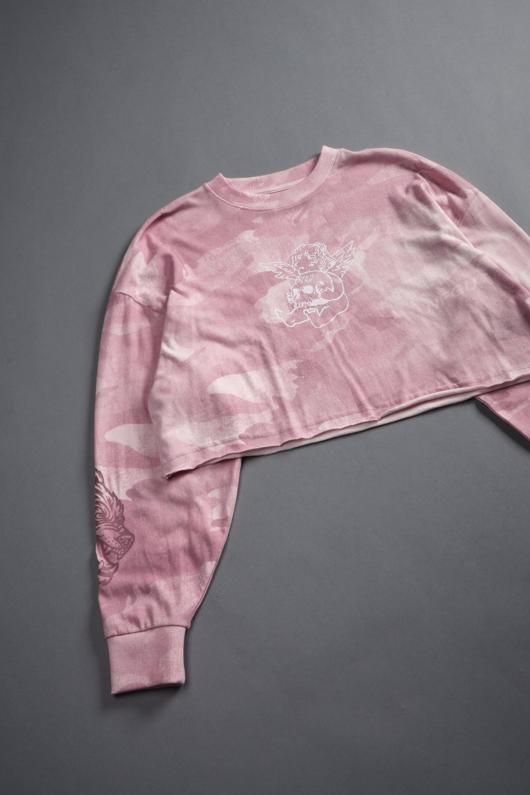 Cherub and the Skull Premium Oversized Cropped L/S Tee in Blush Vintage Woodland Camo - Image 10