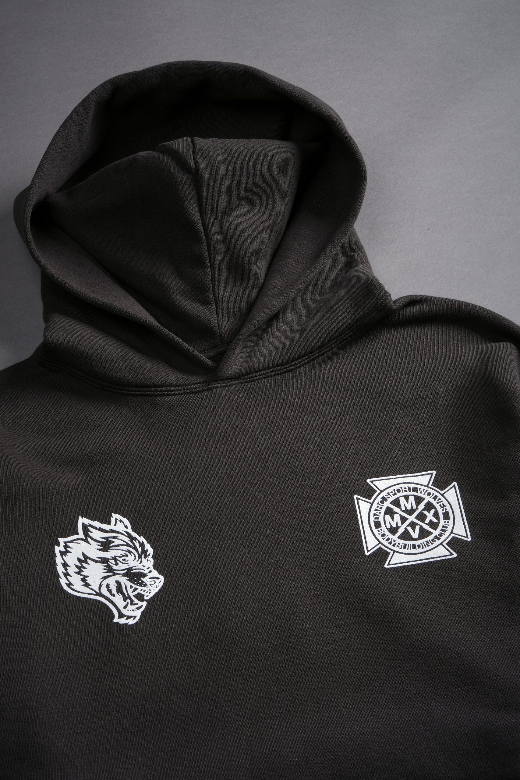 Ride The Lightning Wyoming (Cropped) Hoodie in Wolf Gray - Image 4