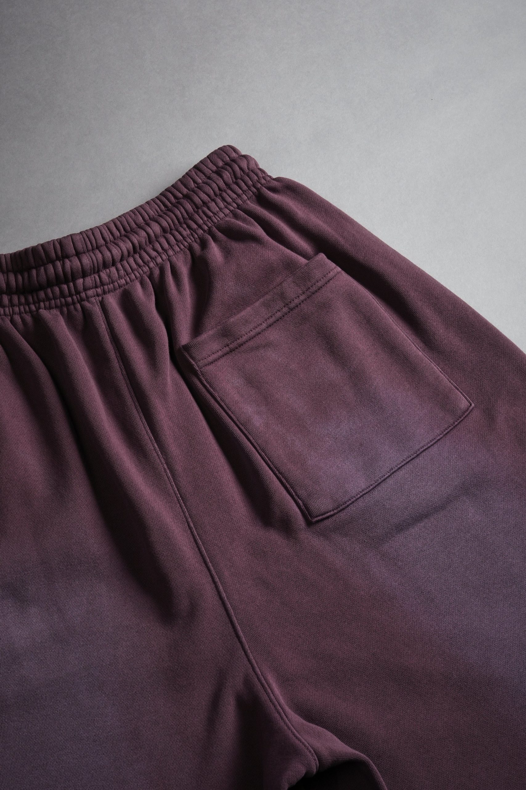 Dual Oversized Osiris Sweat Shorts in Darc Purple Sun Fade - Image 7
