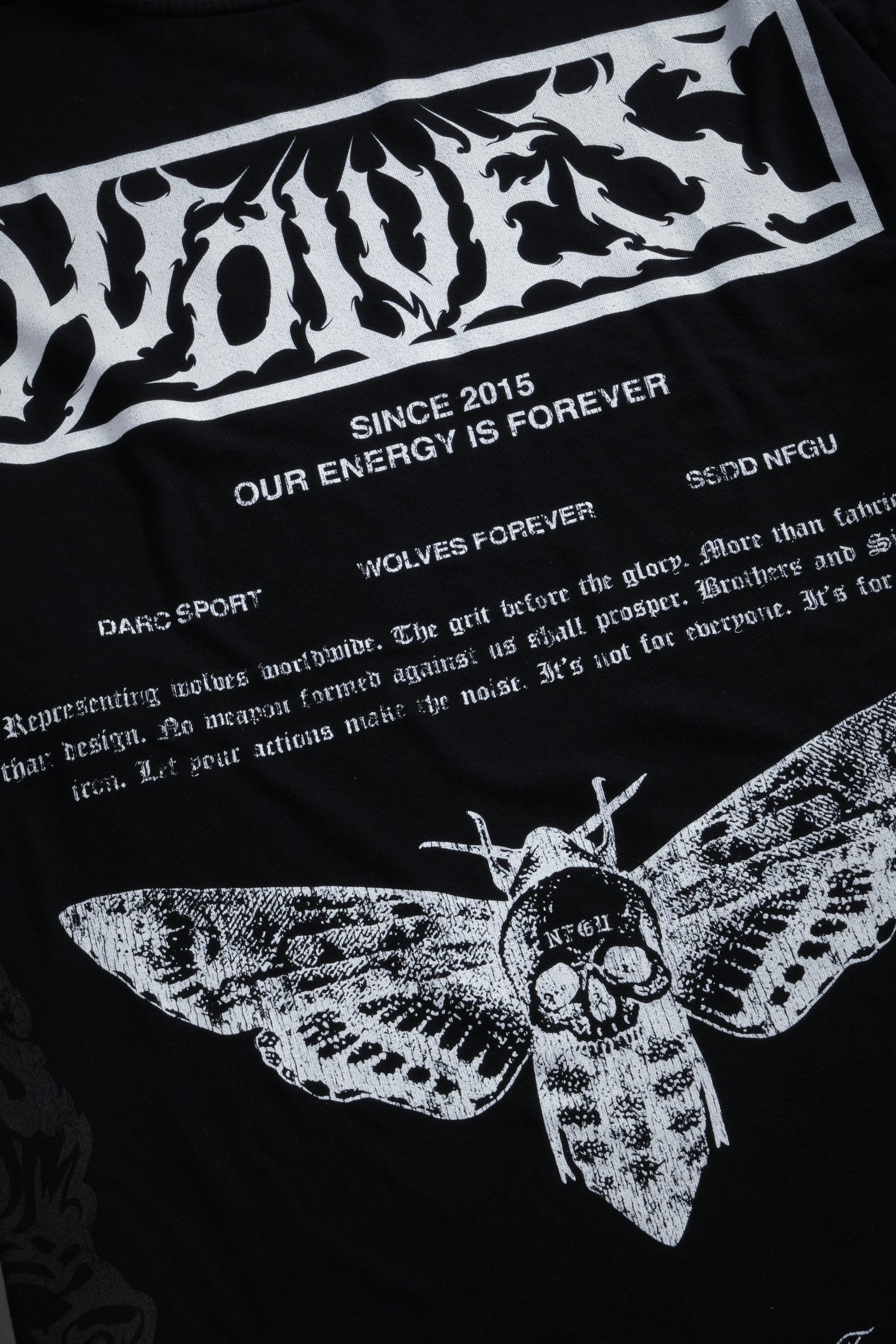 Death's-Head Premium Oversized Tee in Black - Image 9