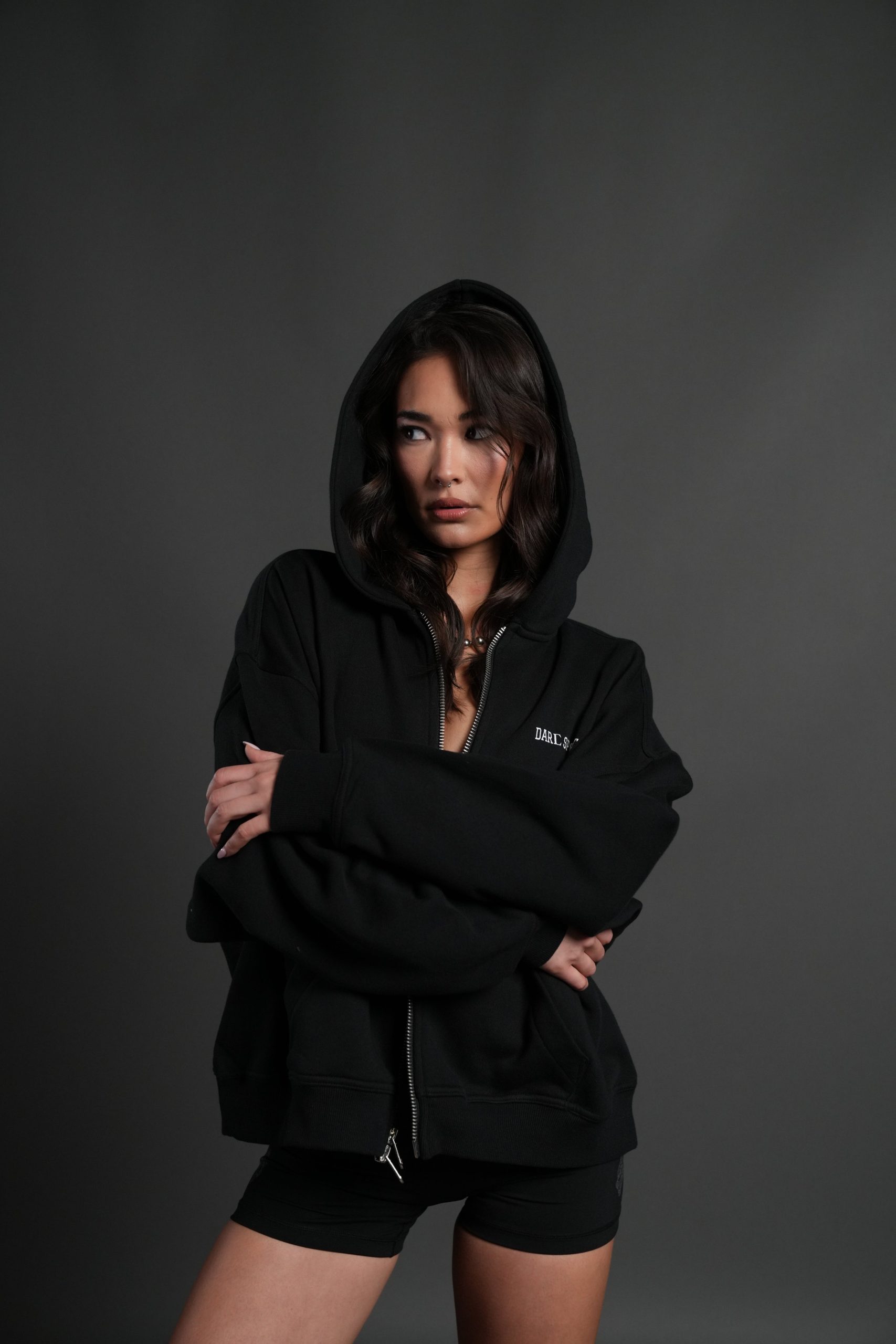 Inner Wolf Vex Double Zip Hoodie in Black - Image 5