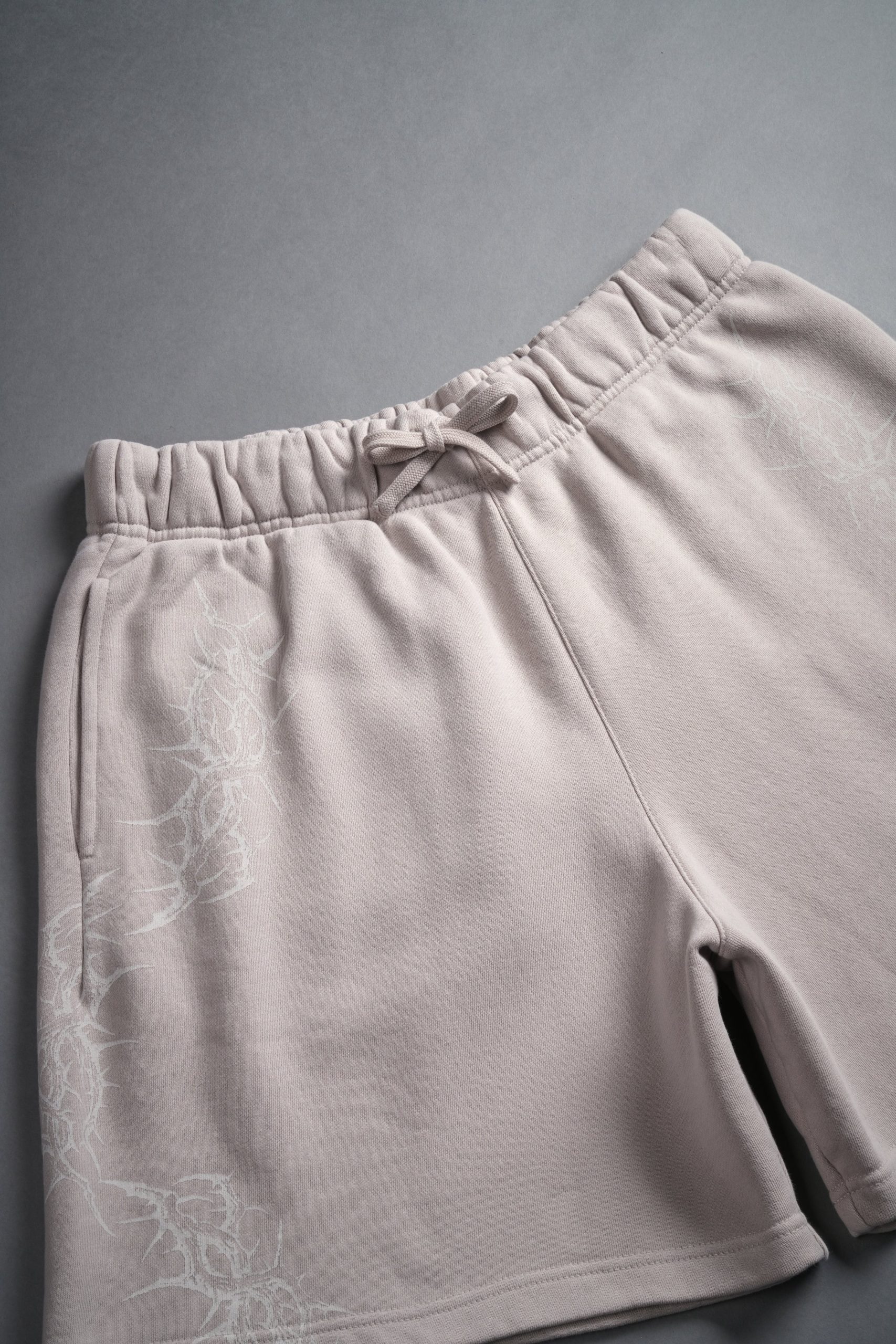 Thorns Post Lounge Sweat Shorts in Clay - Image 7
