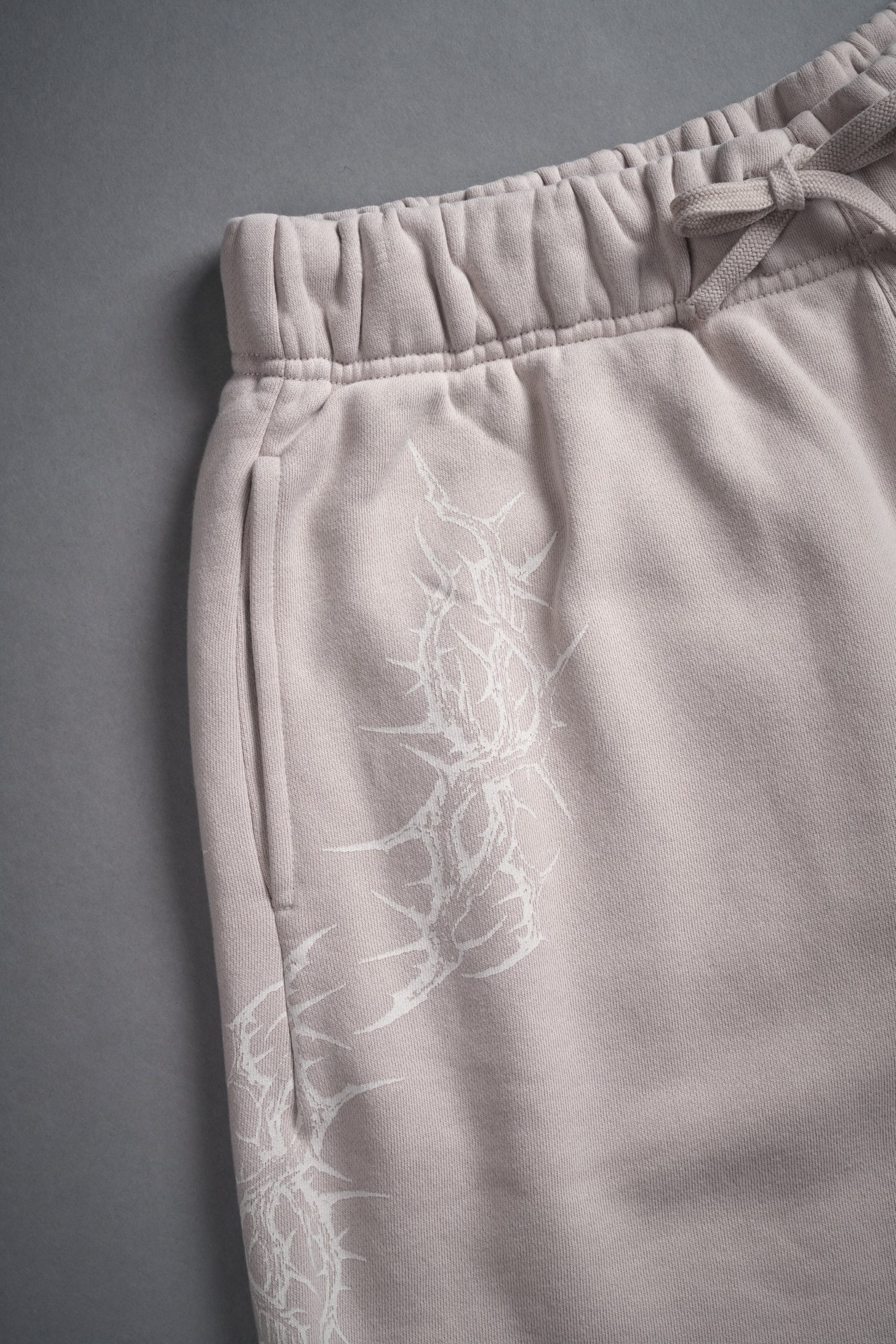Thorns Post Lounge Sweat Shorts in Clay - Image 8