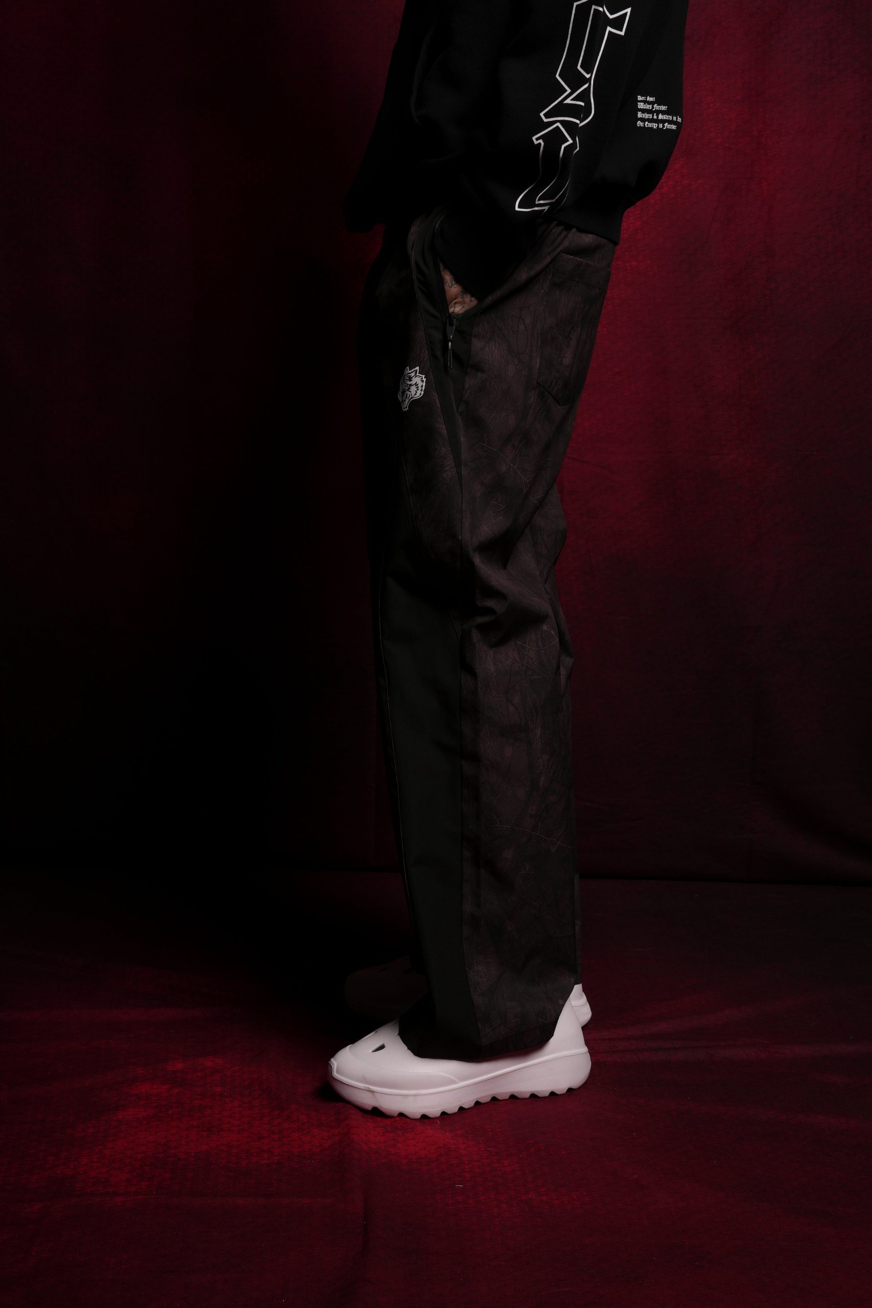 Dual Brolic Unisex Track Pants in Brown Driftwood Forest Camo - Image 5