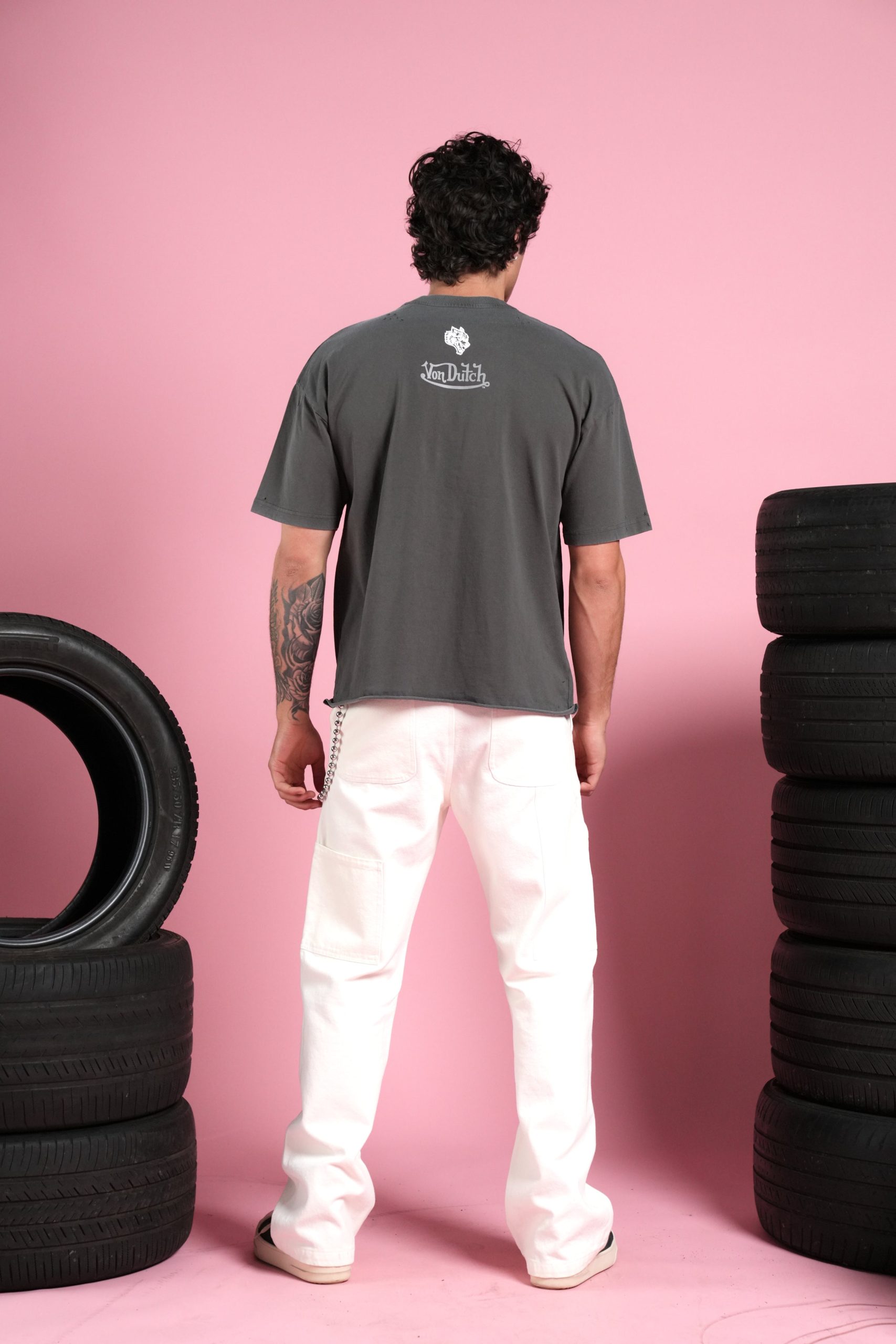 Flight Club Distressed Grunge Mid-Length Raw Hem Tee in Wolf Gray - Image 6