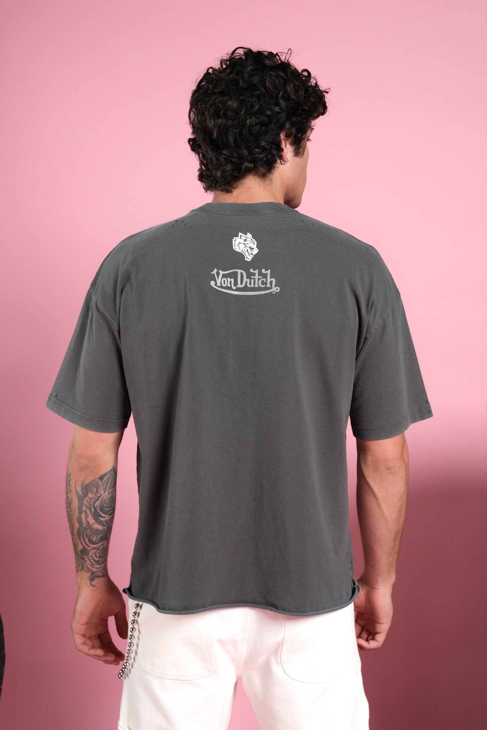Flight Club Distressed Grunge Mid-Length Raw Hem Tee in Wolf Gray - Image 2