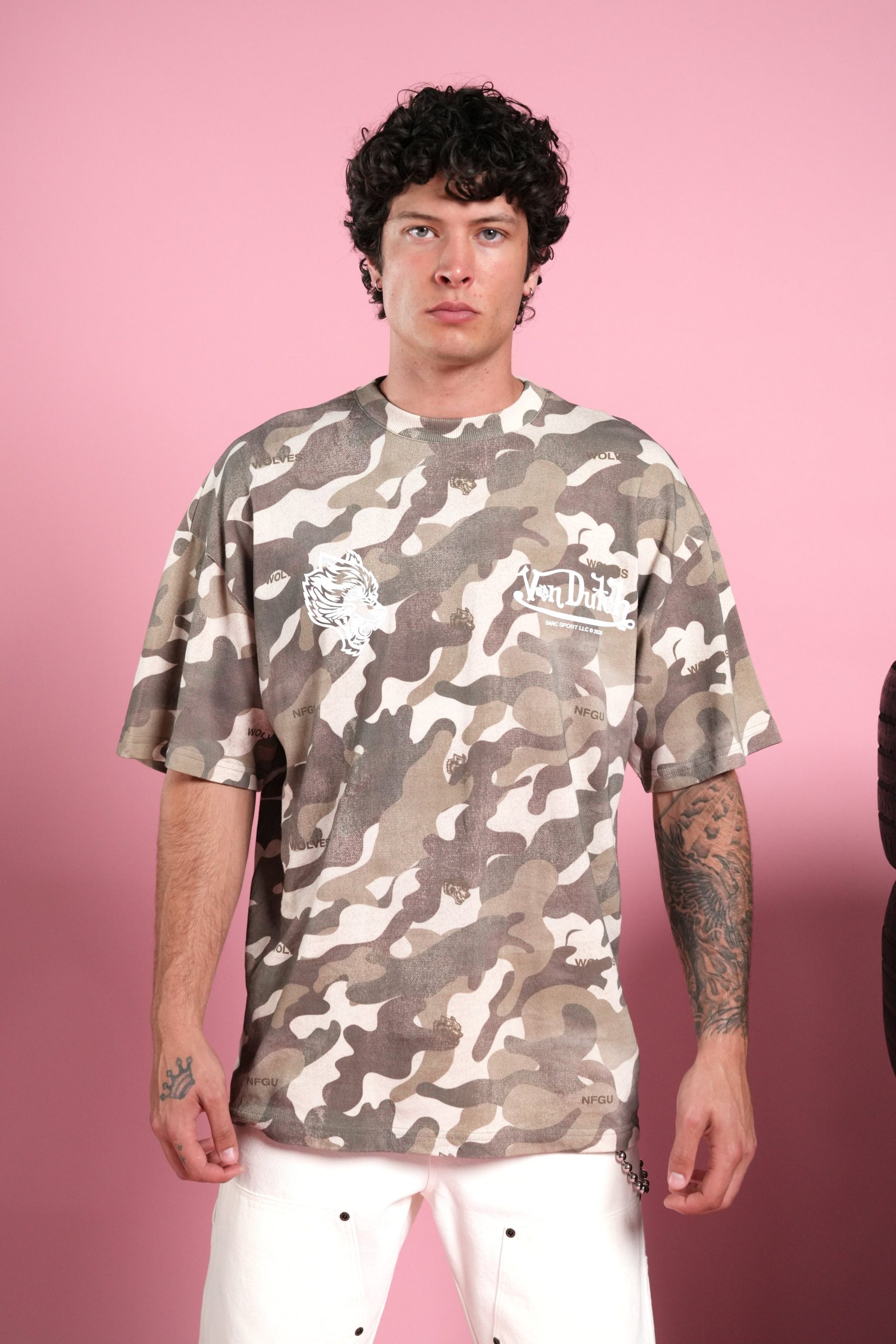 Von Wild V2 Premium Oversized Tee in Dsvd Green Camo - Image 2