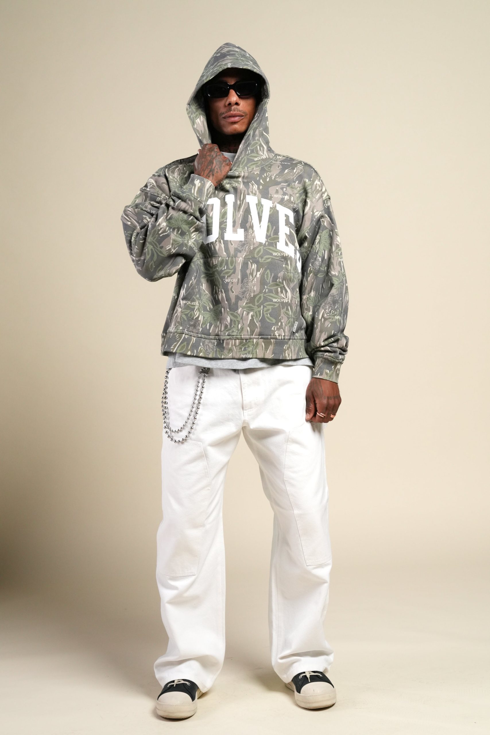 Only Loyalty Box Cut Pierce Hoodie in Norse Camo - Image 5